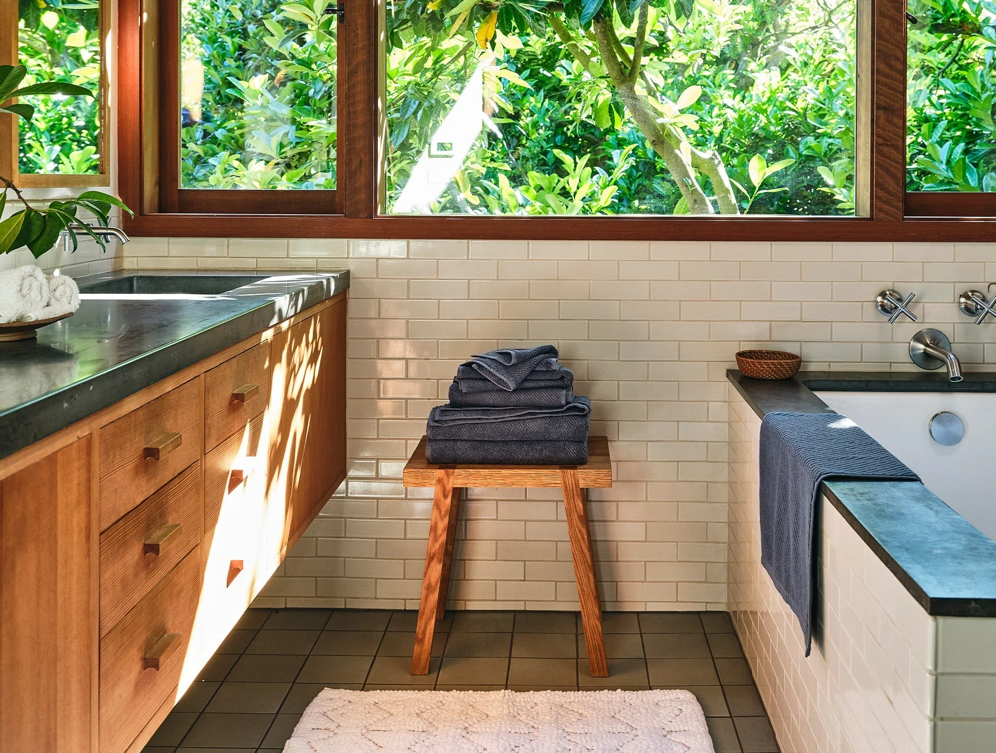 Air Weight® Organic Towels - Renewed - Image 3