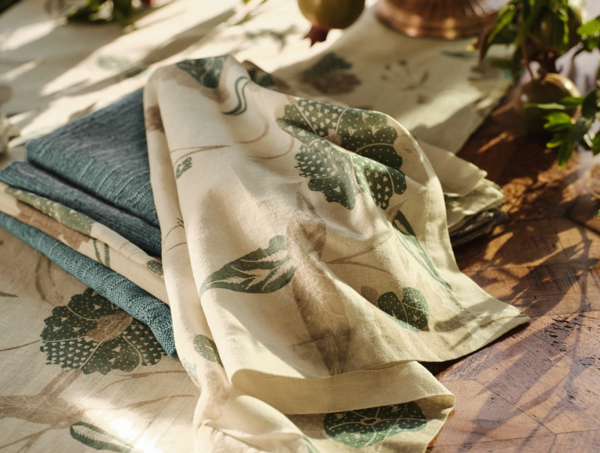 Aurora Print Table Runner - Image 2