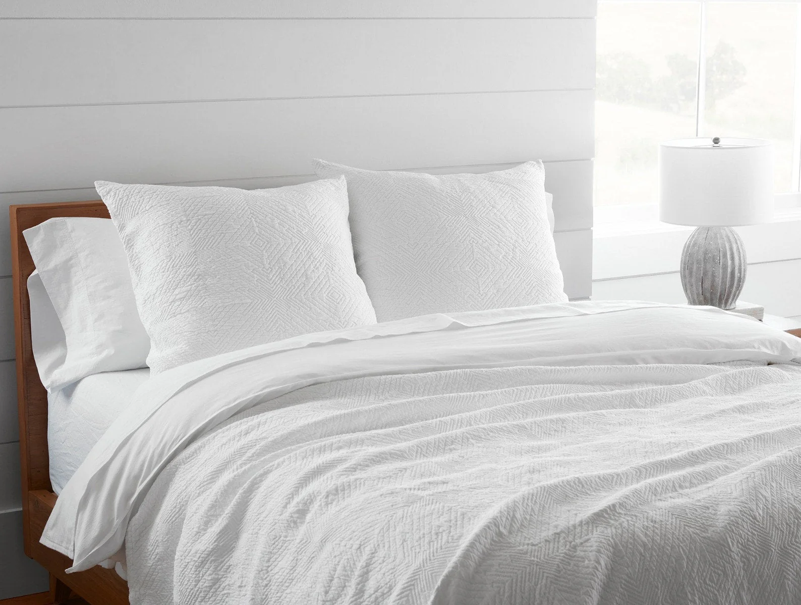Avila Organic Matelasse Blanket - Renewed - Image 5
