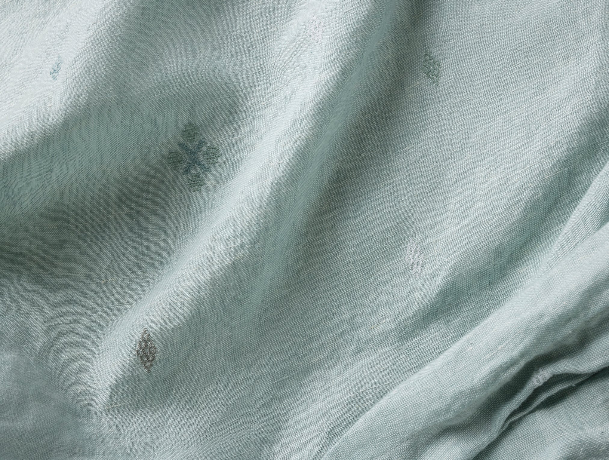 Cambria Embroidered Organic Linen Duvet Cover - Image 5