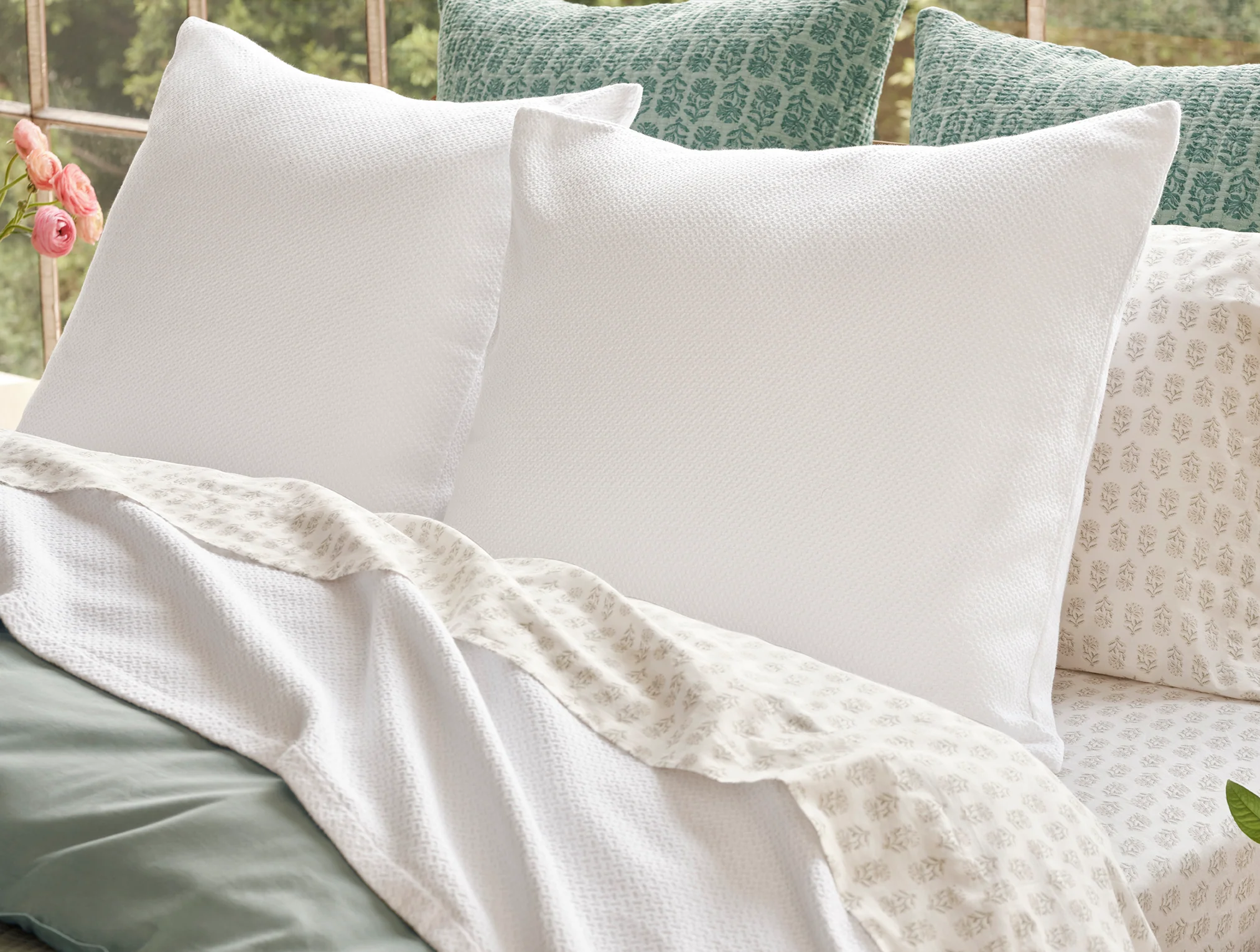 Classic Organic Blanket - Image 2