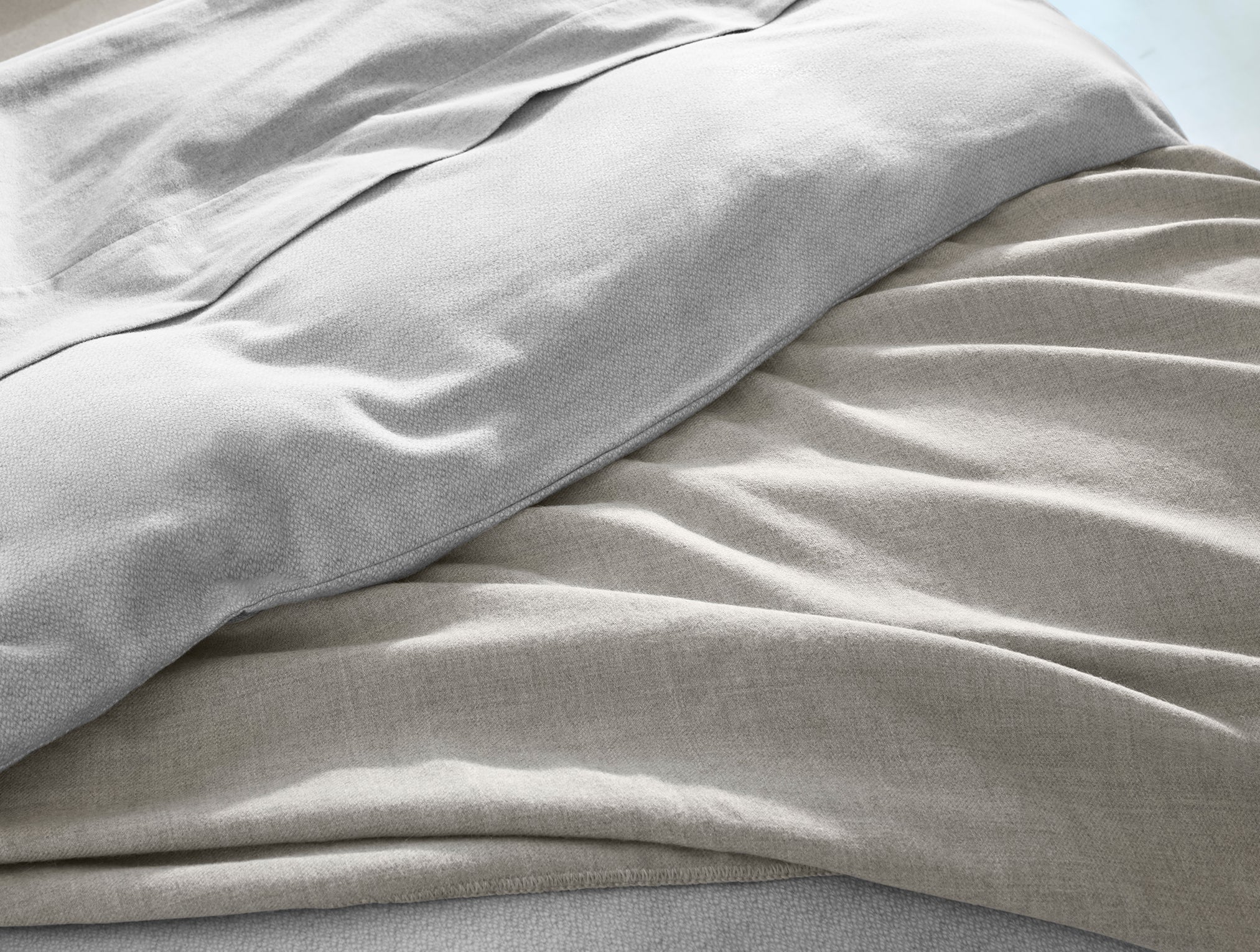 Cloud Brushed™ Organic Flannel Duvet Cover - Image 3