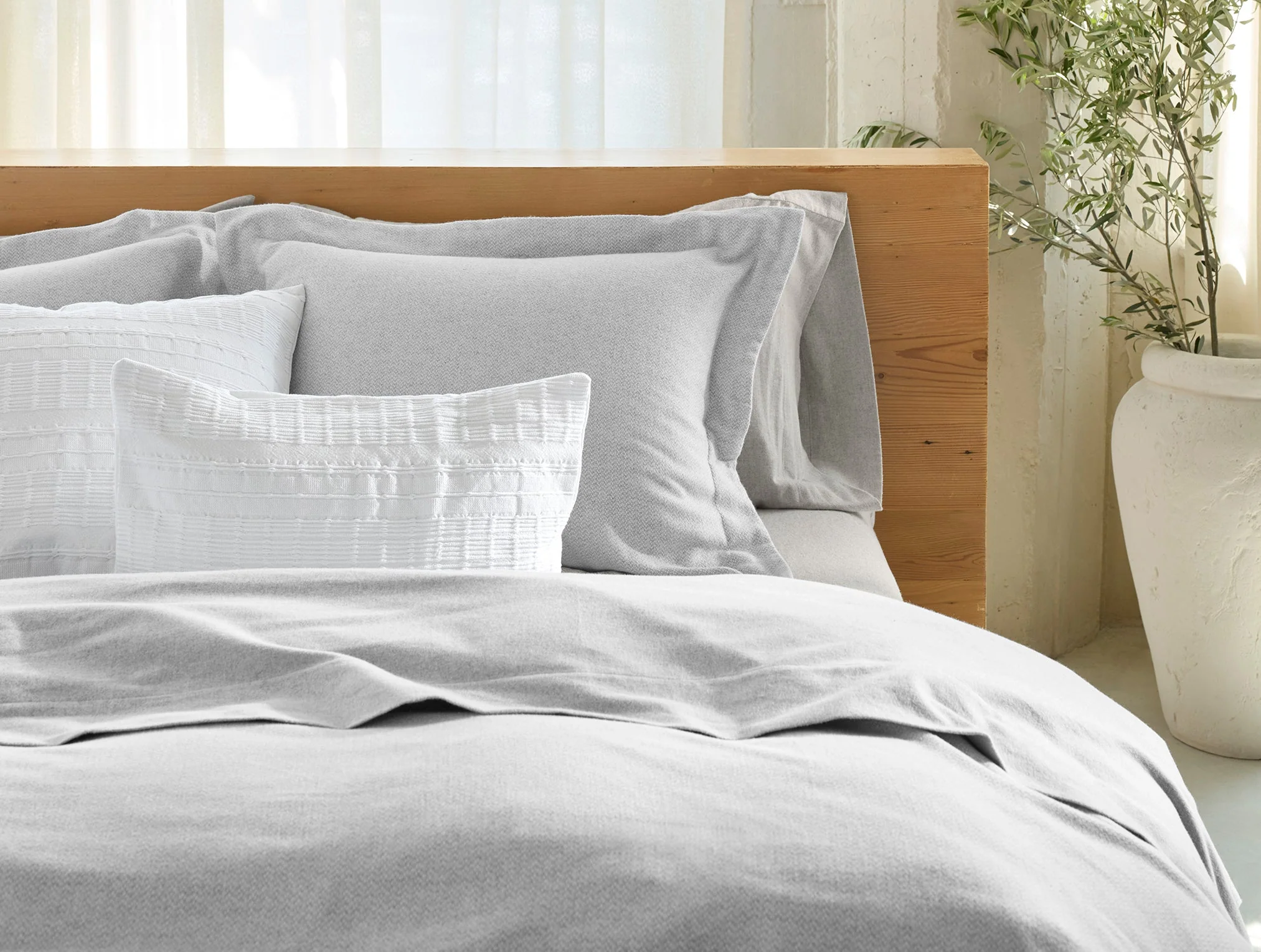 Cloud Brushed™ Organic Flannel Duvet Cover - Image 4