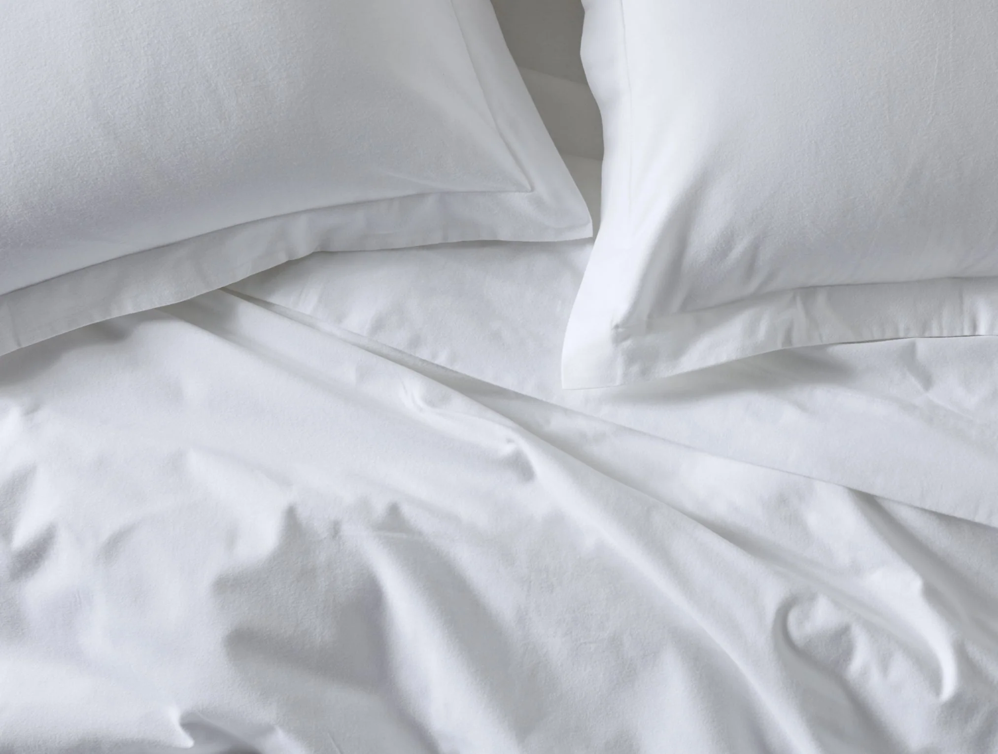 Cloud Brushed™ Organic Flannel Sheet Set - Image 3