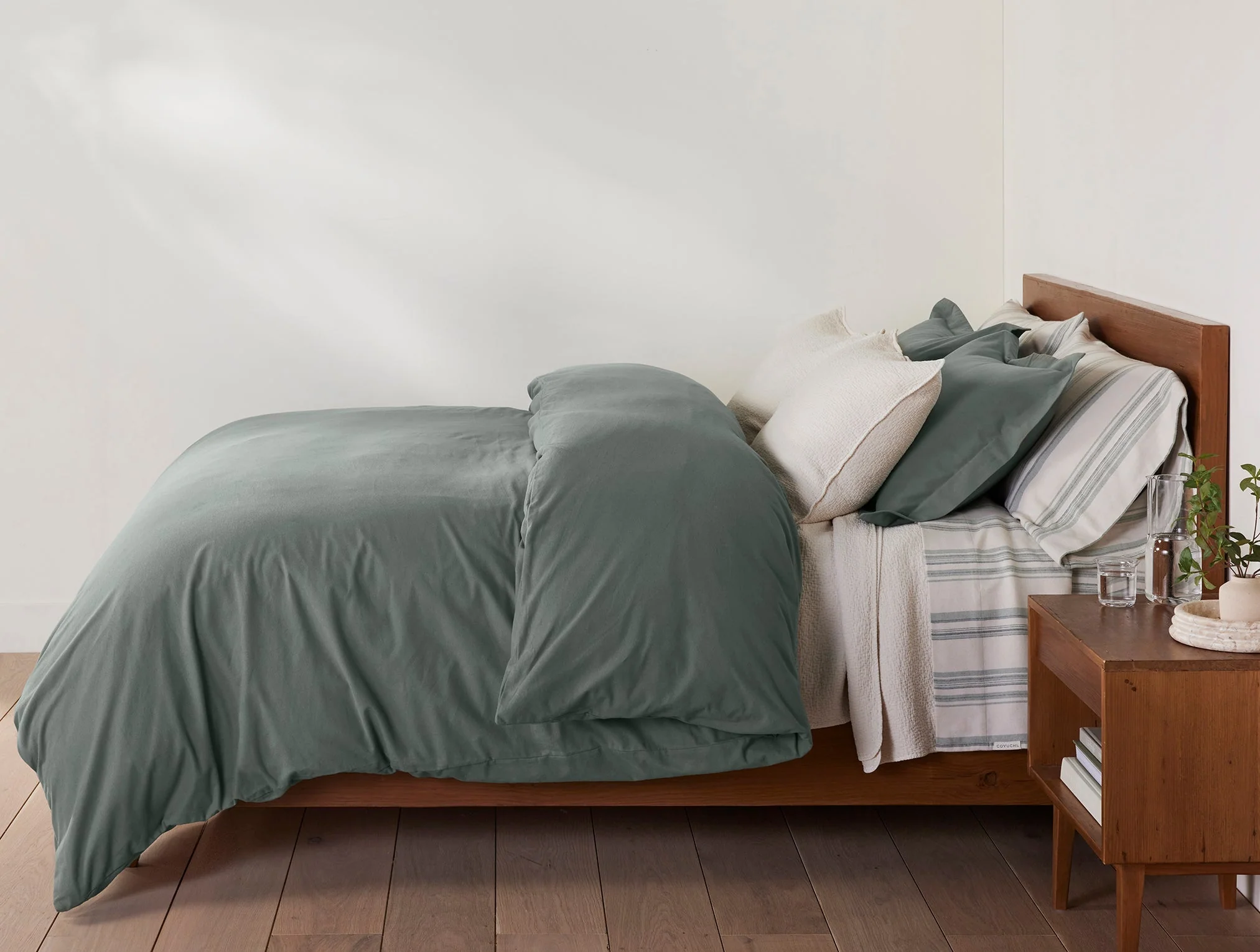 Cloud Brushed™ Organic Flannel Sheet Set - Image 3