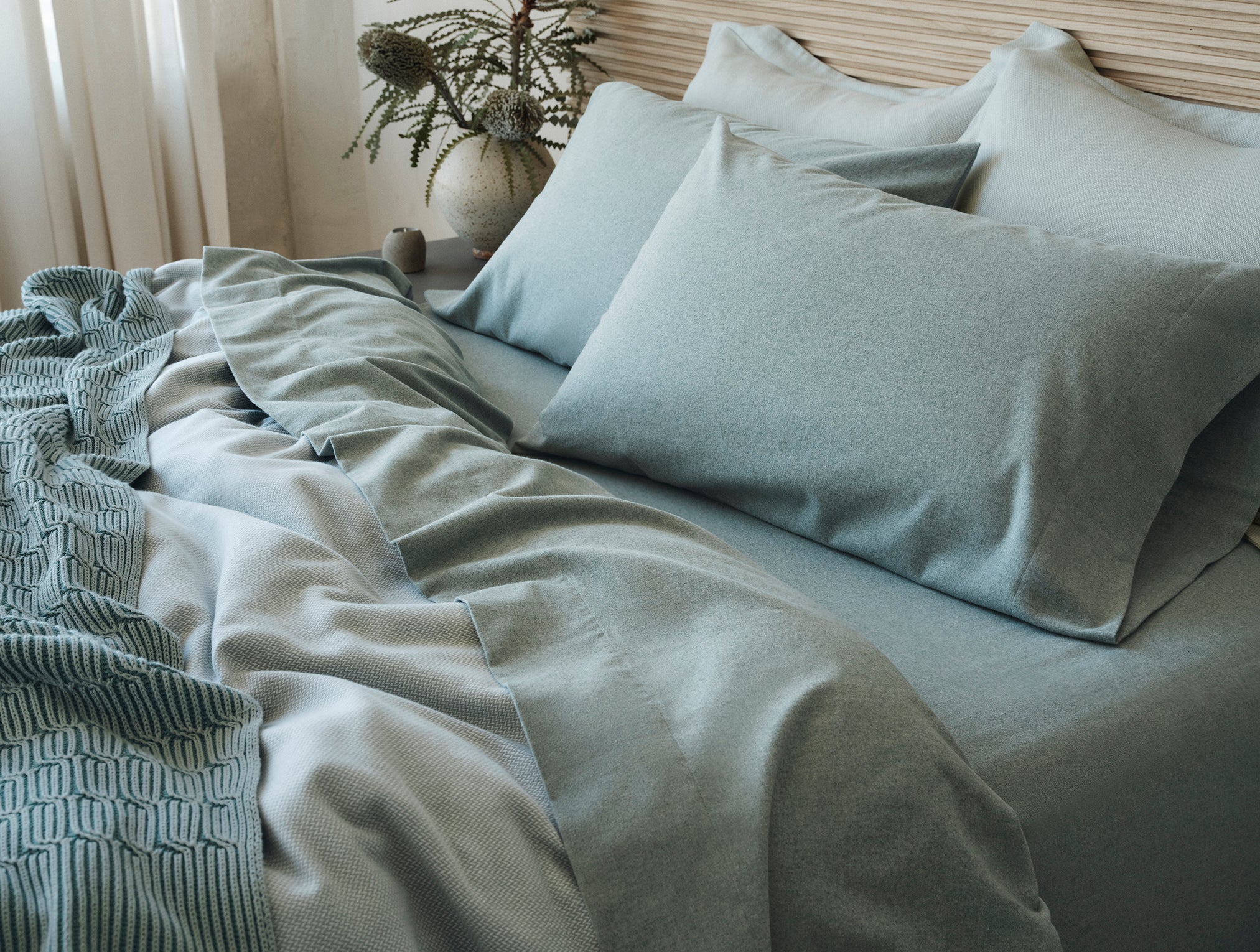 Cloud Brushed™ Organic Flannel Sheet Set - Image 2