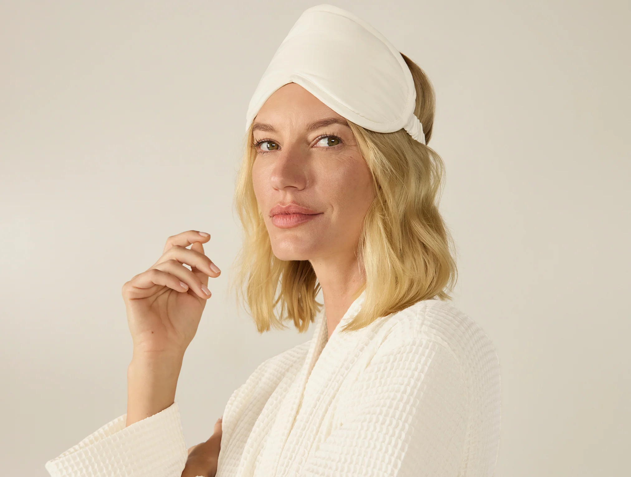 Cloud Soft Organic Sateen Eye Mask - Image 2