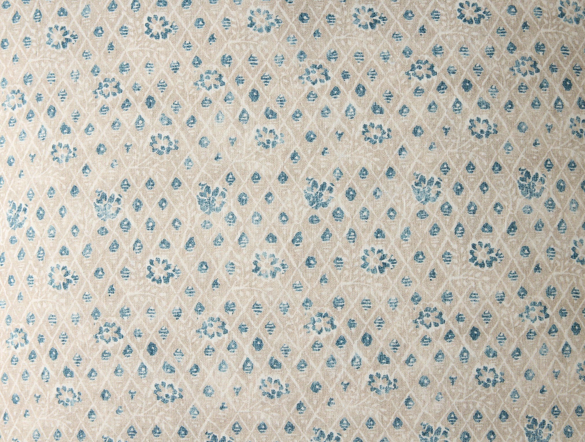 Coral Bell Print Tablecloth + Napkin Set - Image 2