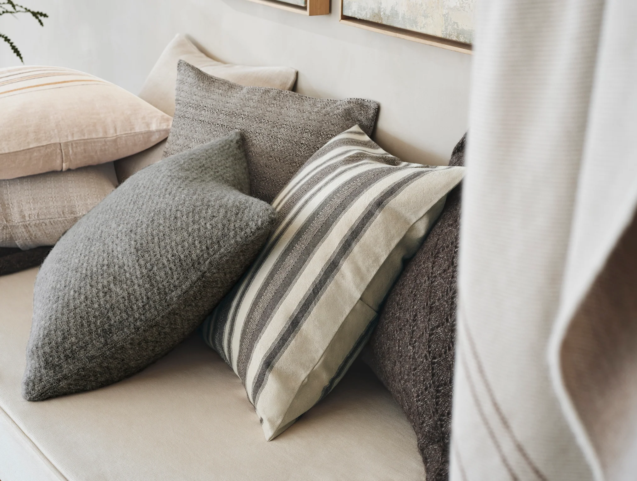 Cordillera Alpaca Cotton Knit Throw + Decorative Pillow Set - Image 2