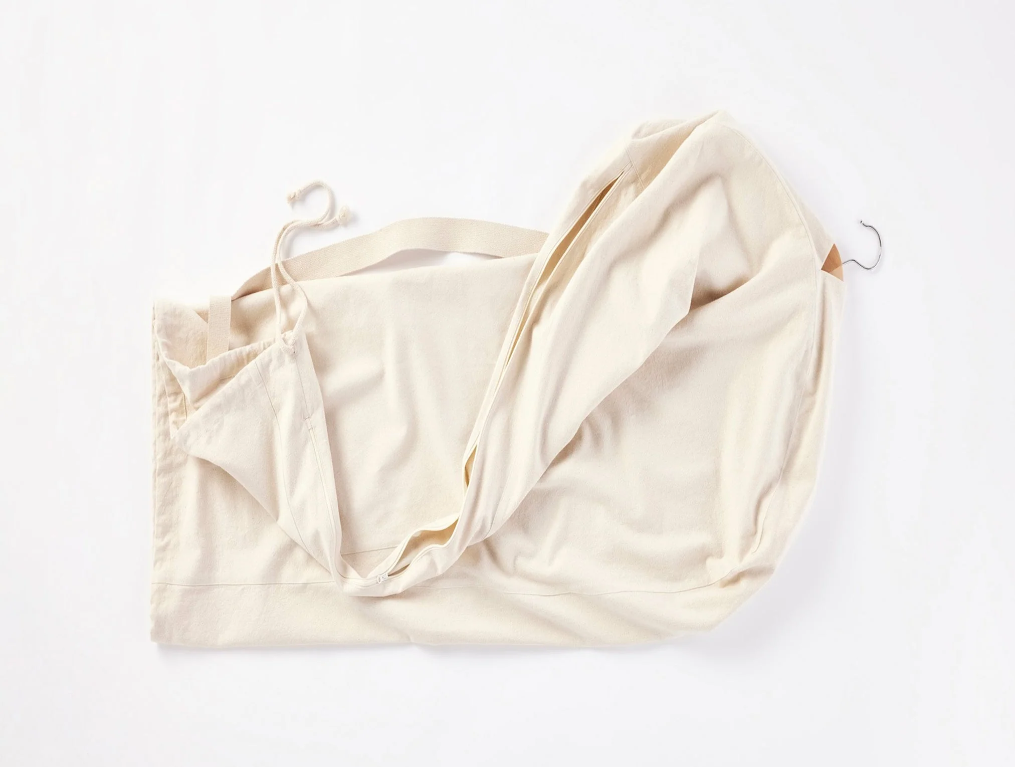 Coyuchi Conserve Organic Garment Bag - Image 3