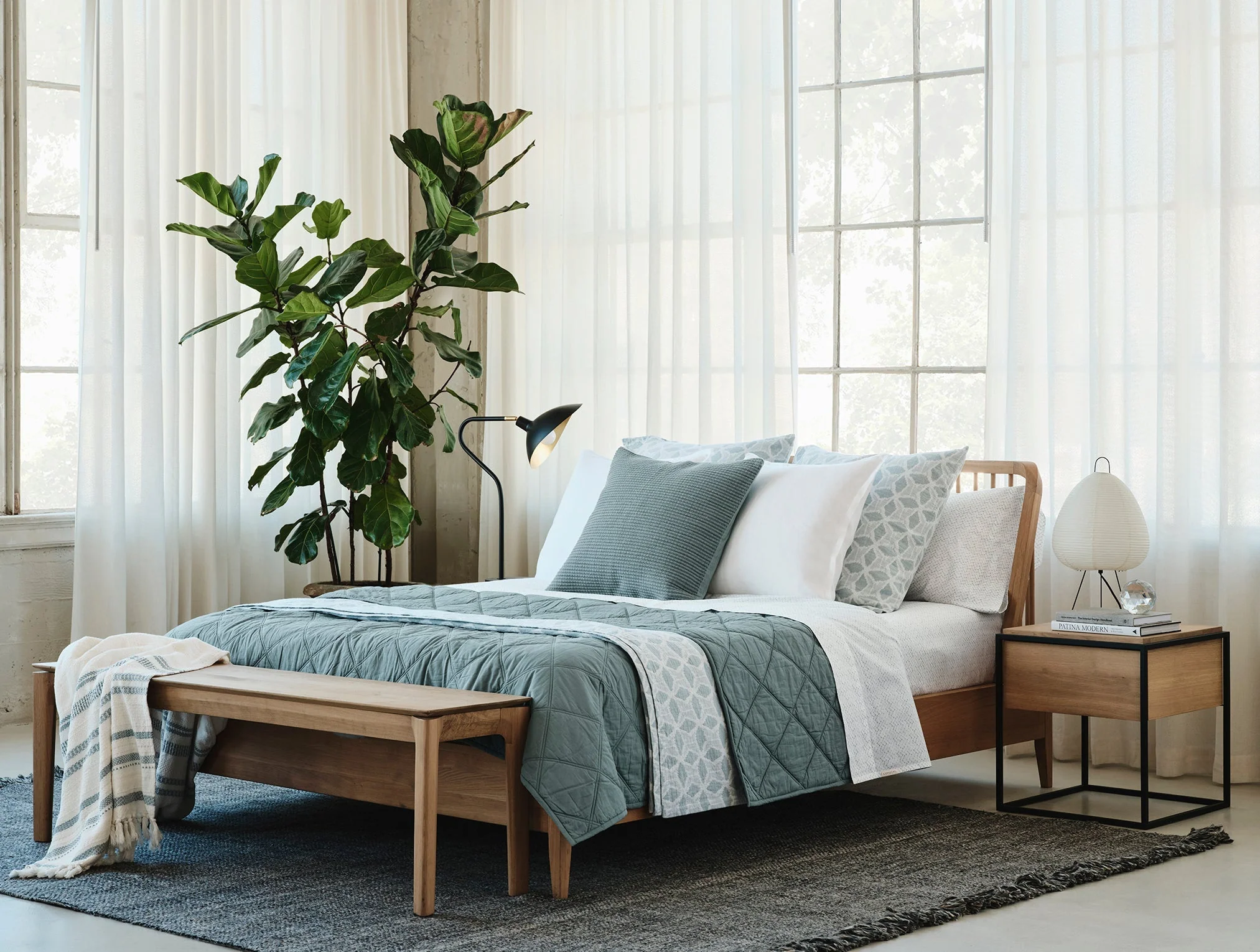 Diamond-Stitched Organic Cotton Comforter - Image 2