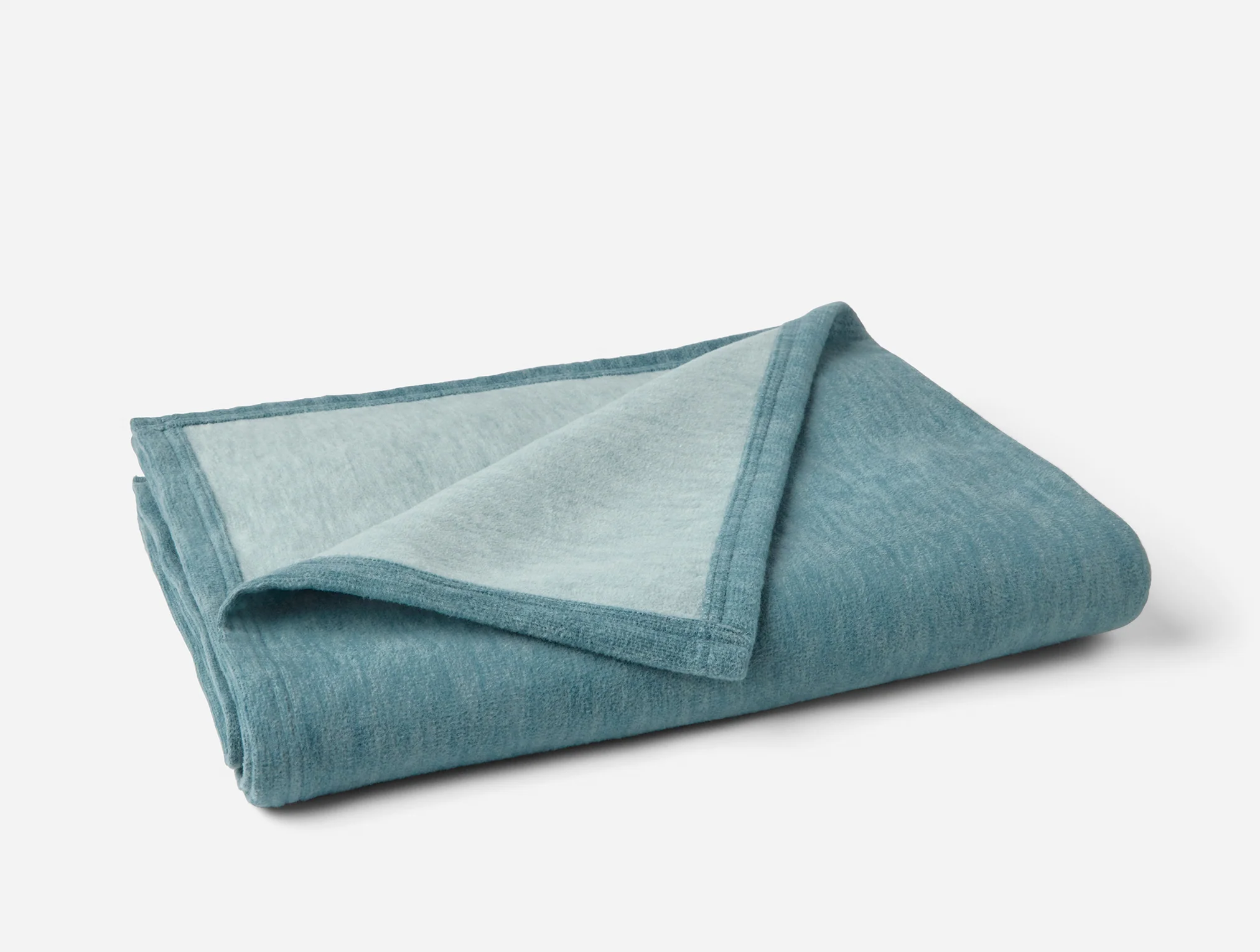 Full Circle Recycled Cotton Throw - Image 2