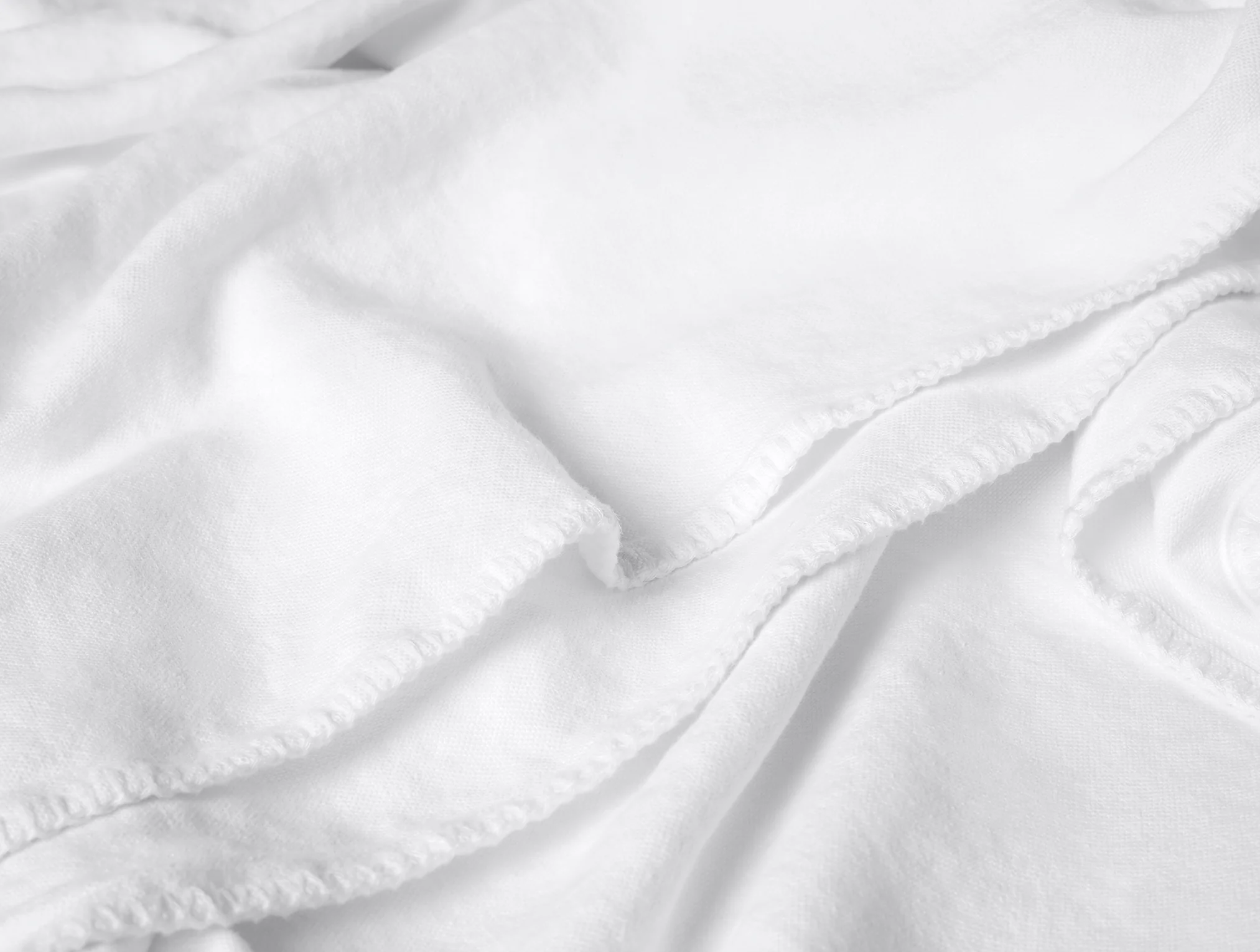 Helena Organic Linen Coverlet - Image 4