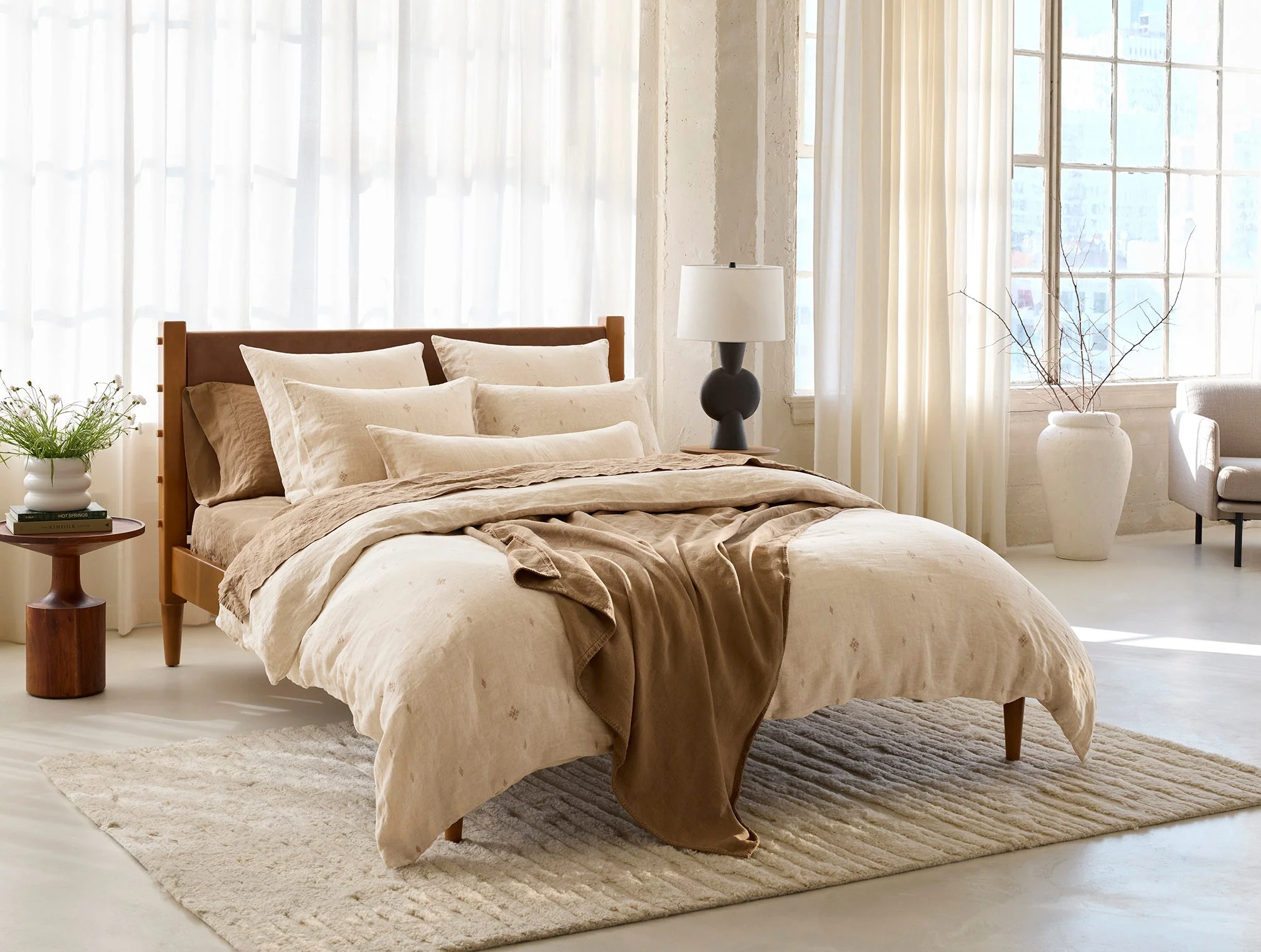 Helena Organic Linen Coverlet - Image 2