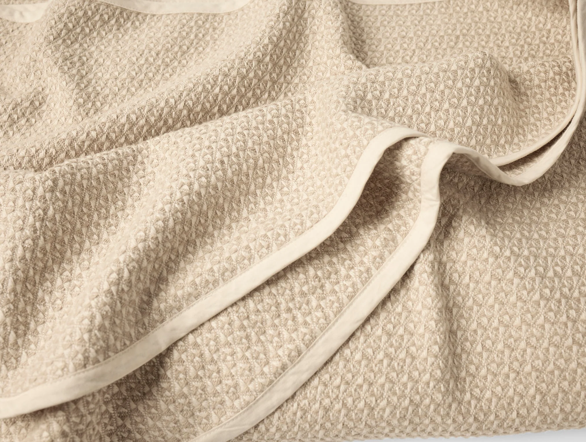 Honeycomb Organic Blanket - Image 2