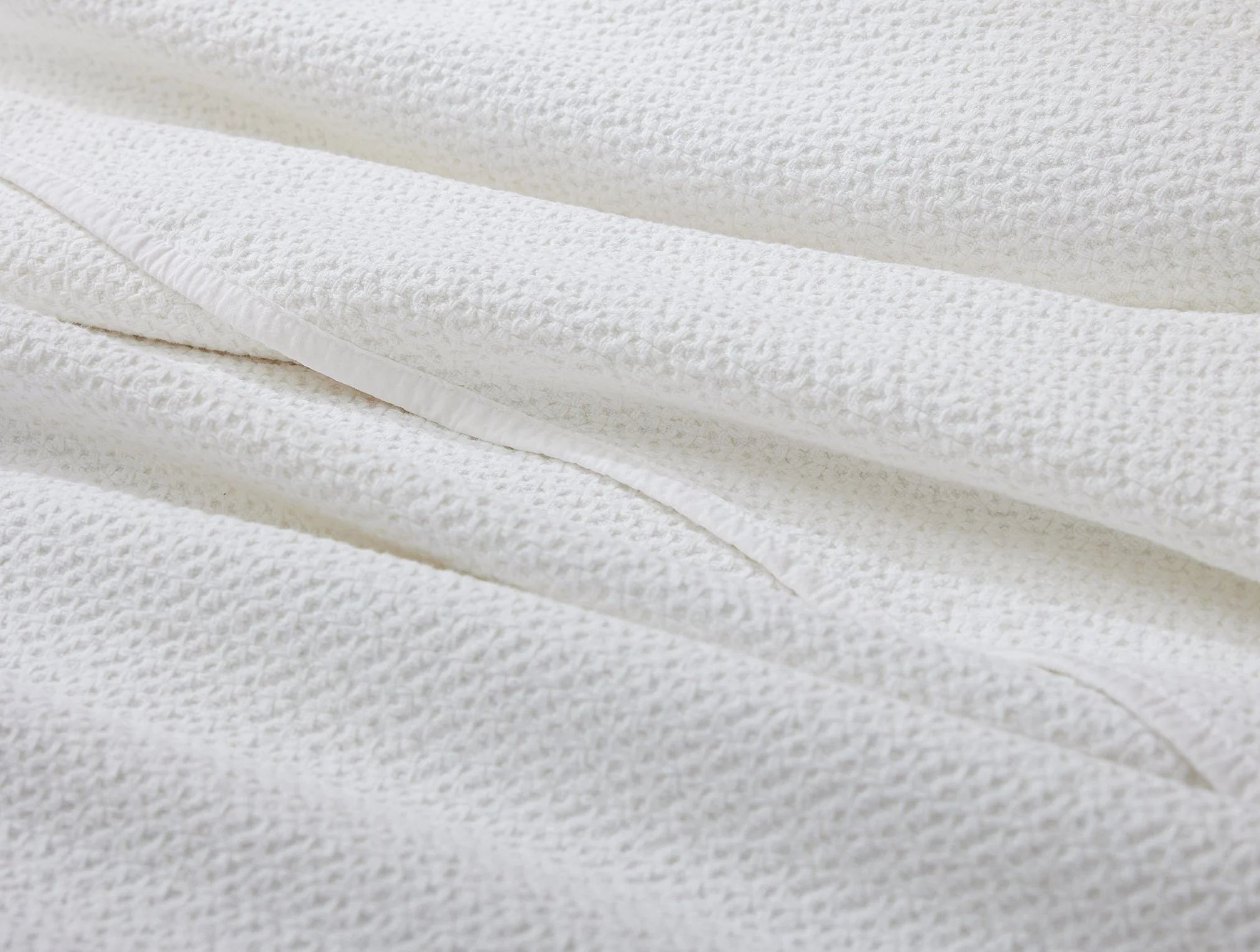 Honeycomb Organic Blanket - Image 3