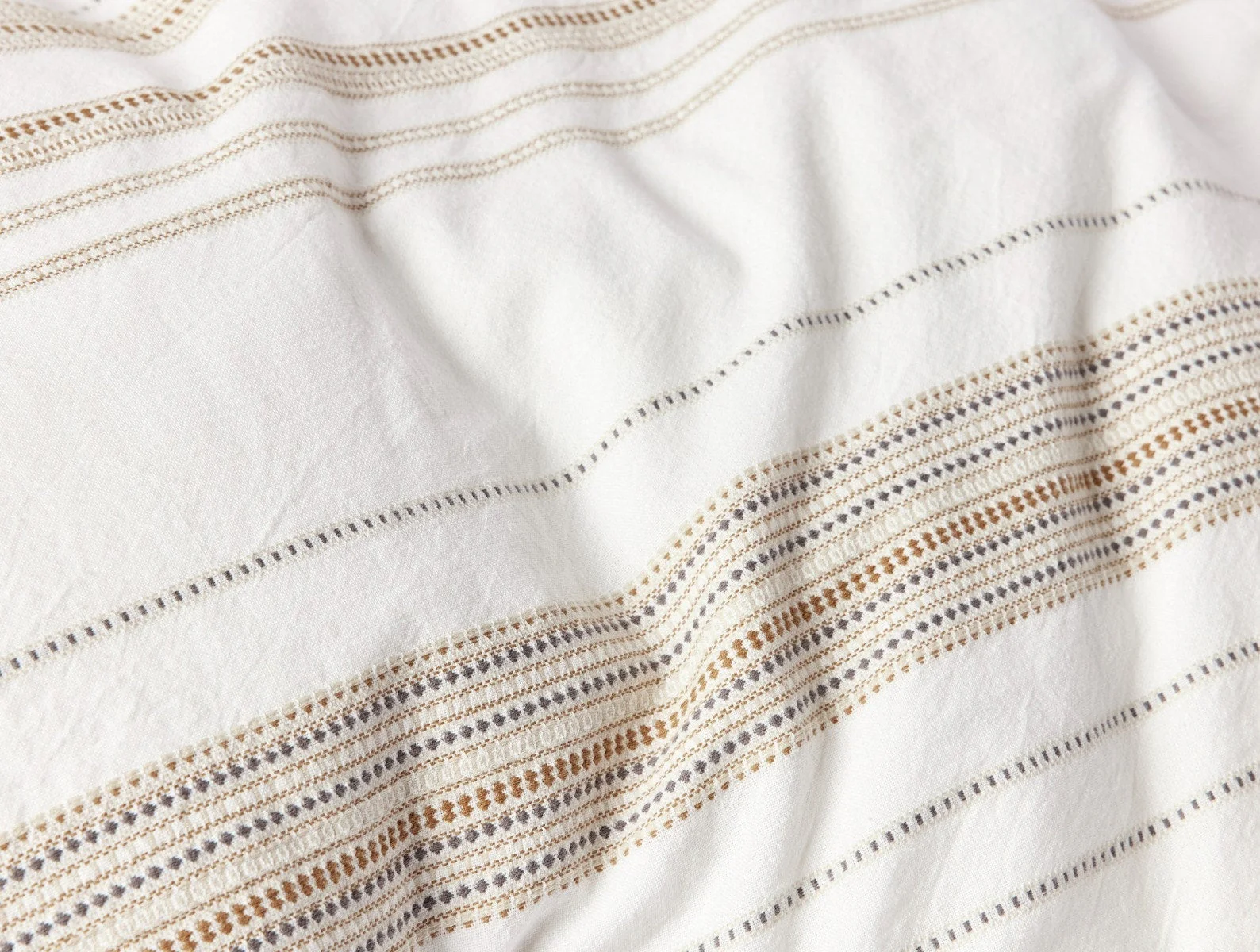 Lobos Organic Duvet Cover - Renewed - Image 3