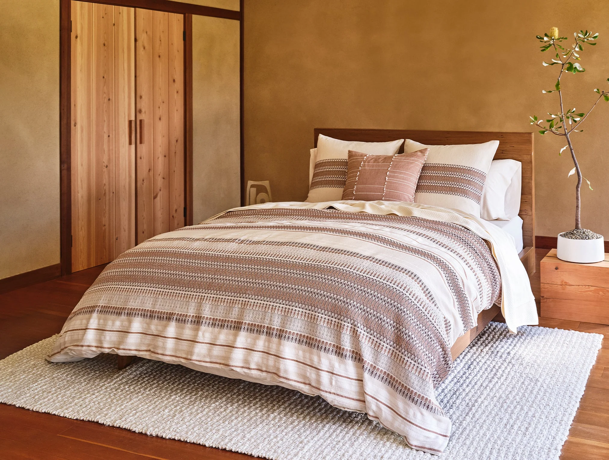 Lost Coast Organic Duvet Set - Image 10