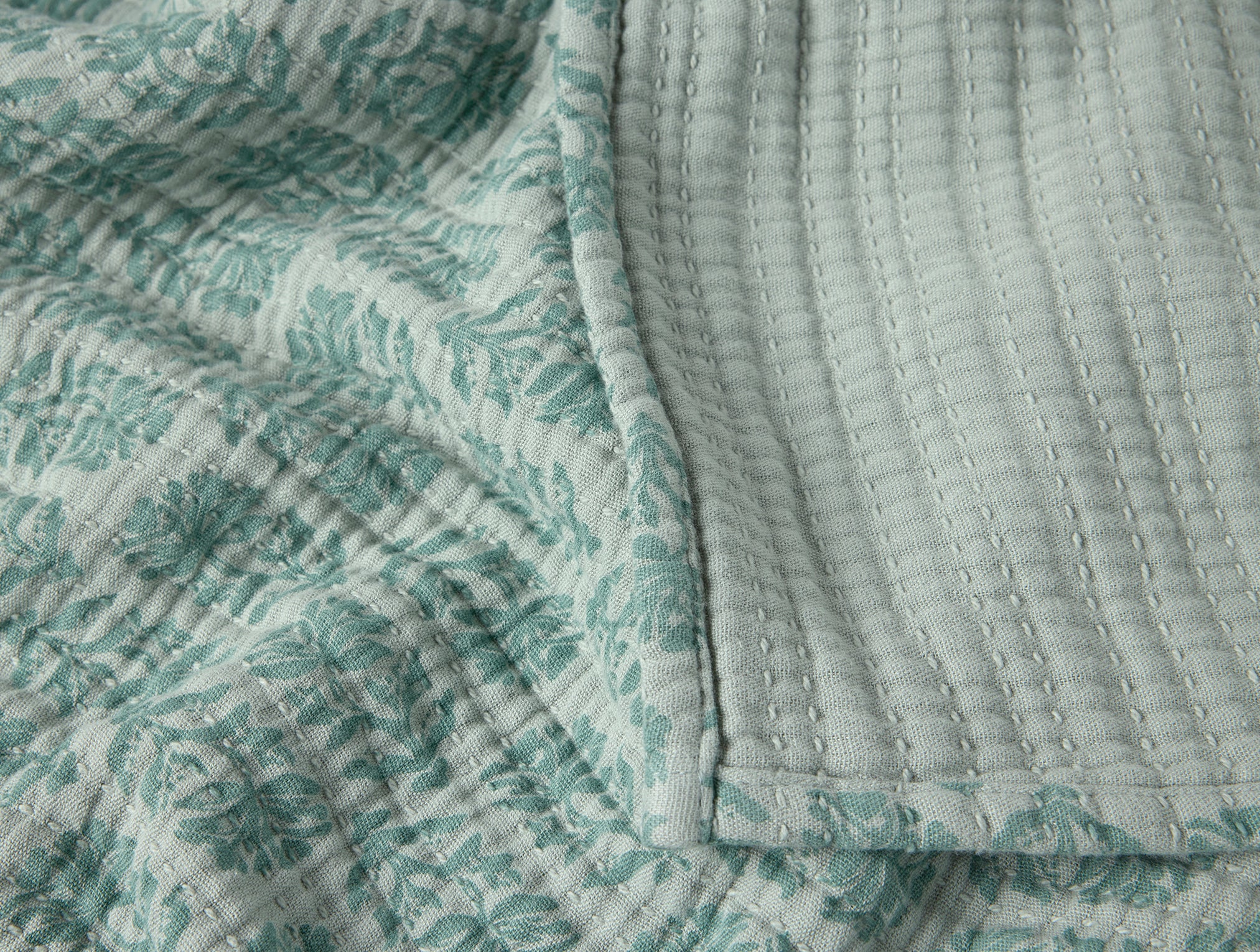 Mirada Organic Matelasse Coverlet - Image 6