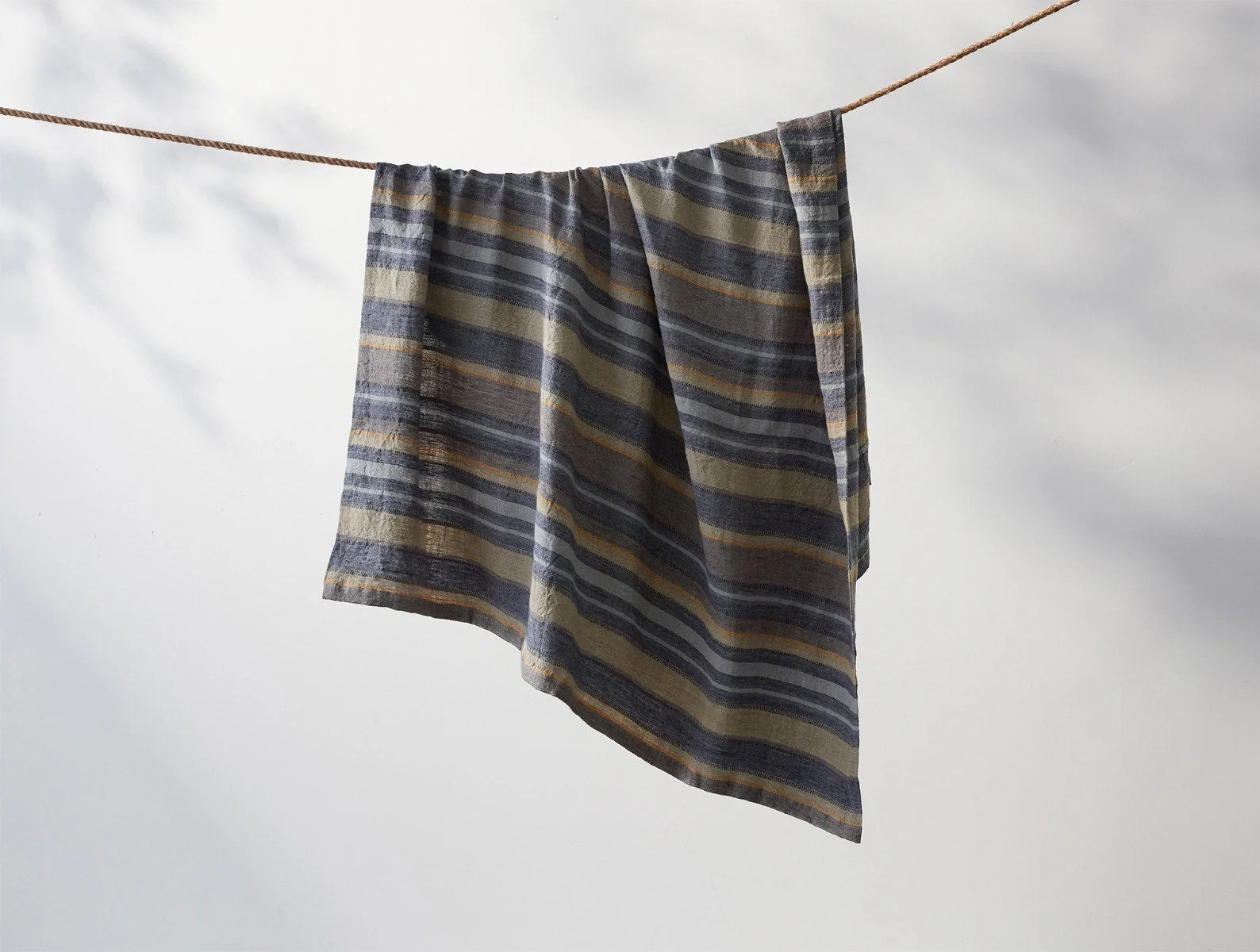 Mojave Organic Linen Tablecloth - Image 3