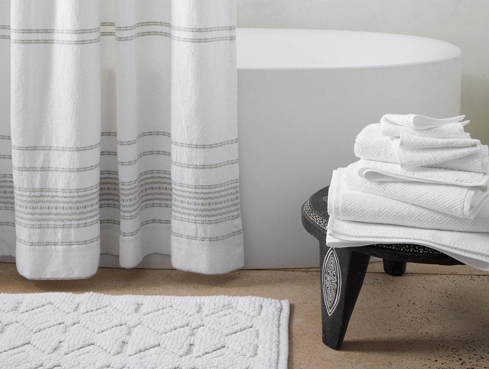 Mosaic Canyon Organic Bath Rug - Renewed - Image 4