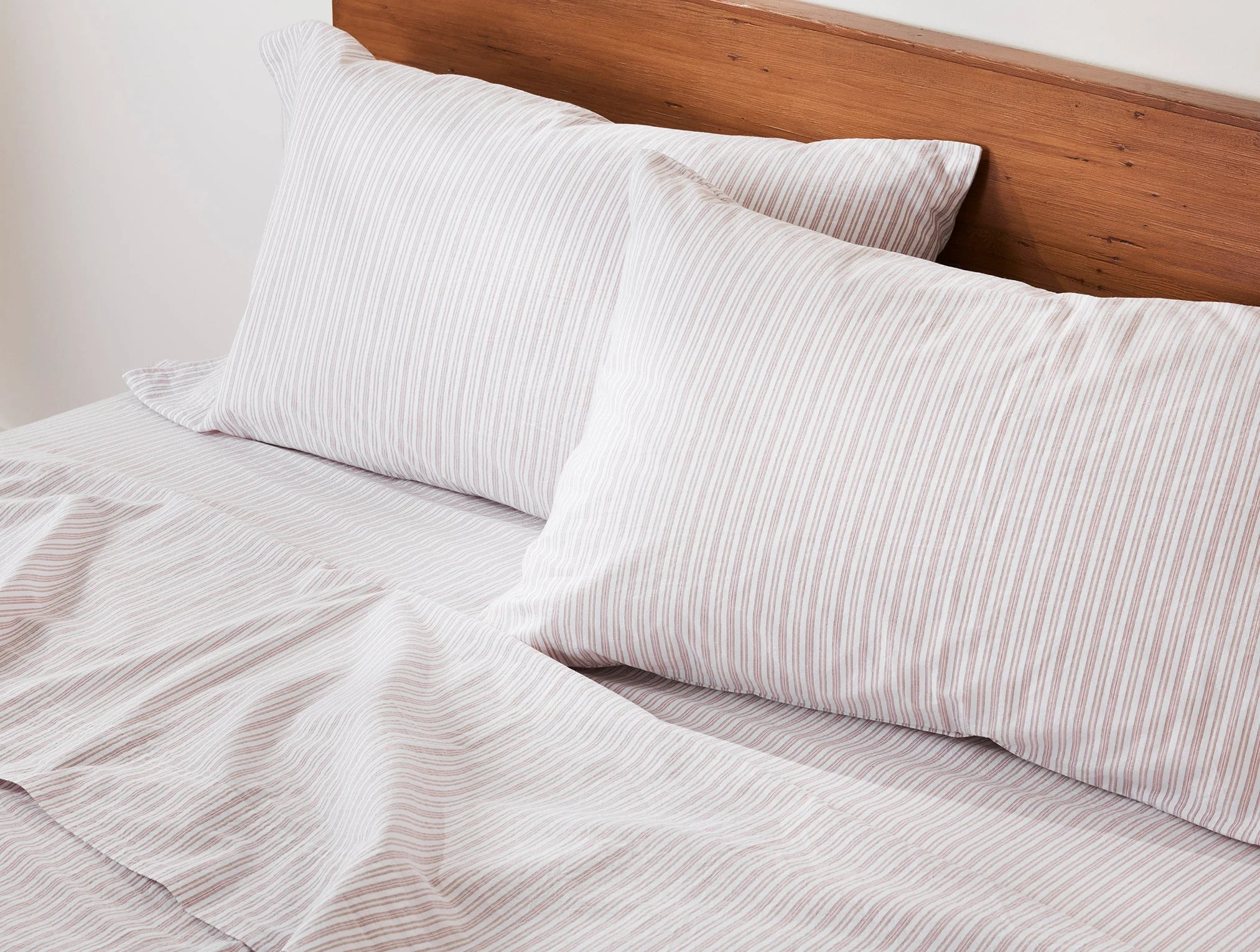 Organic Crinkled Percale™ Minimalist Bed Bundle - Image 50