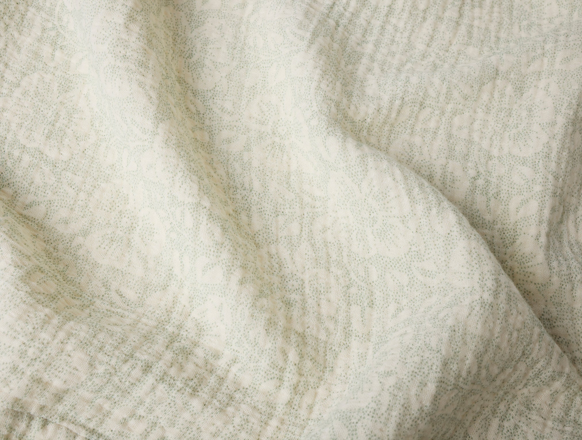 Organic Print Matelasse Baby Blanket - Image 2