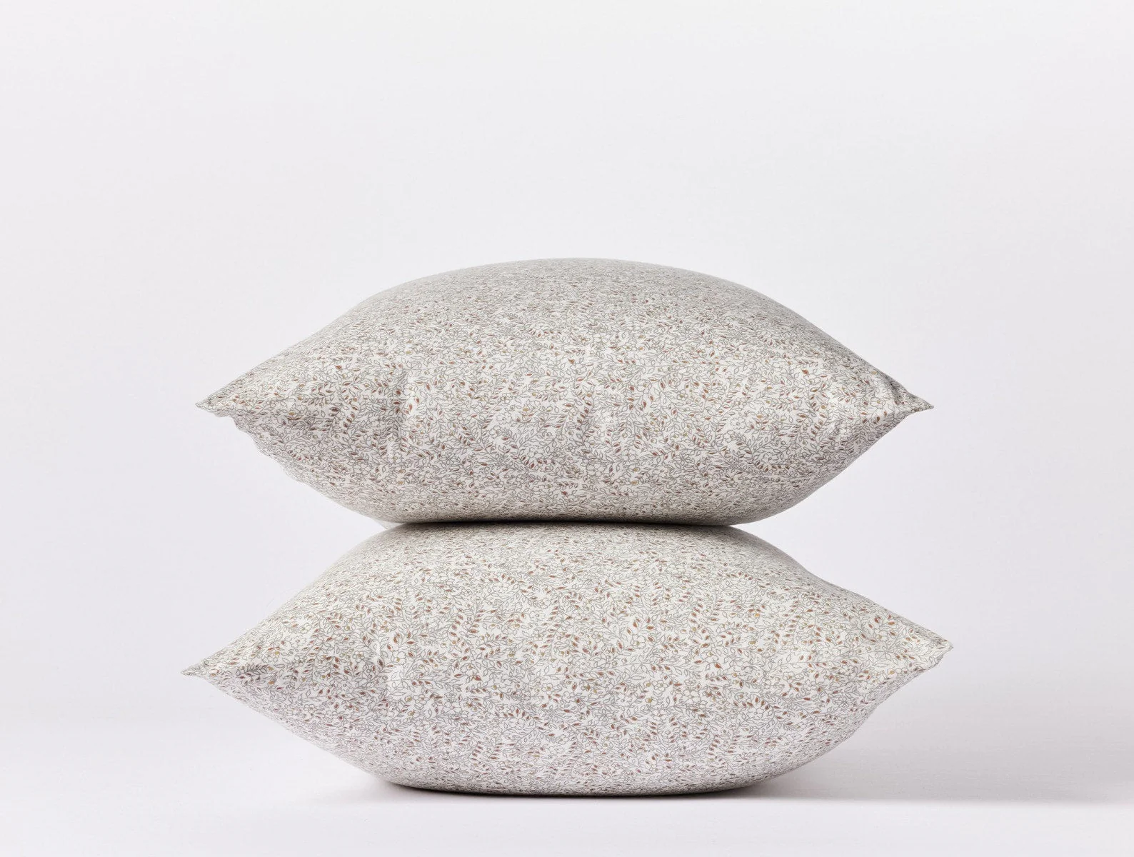 Organic Print Percale Pillowcases - Renewed - Image 3