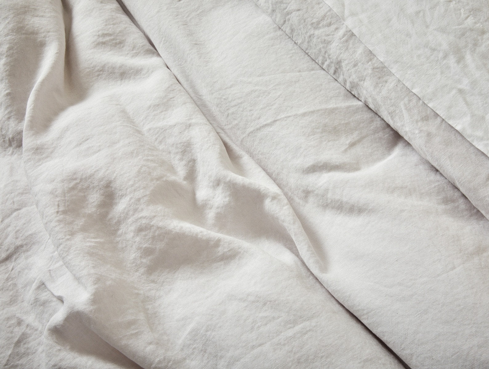 Organic Relaxed Linen Duvet Cover - Renewed - Image 3