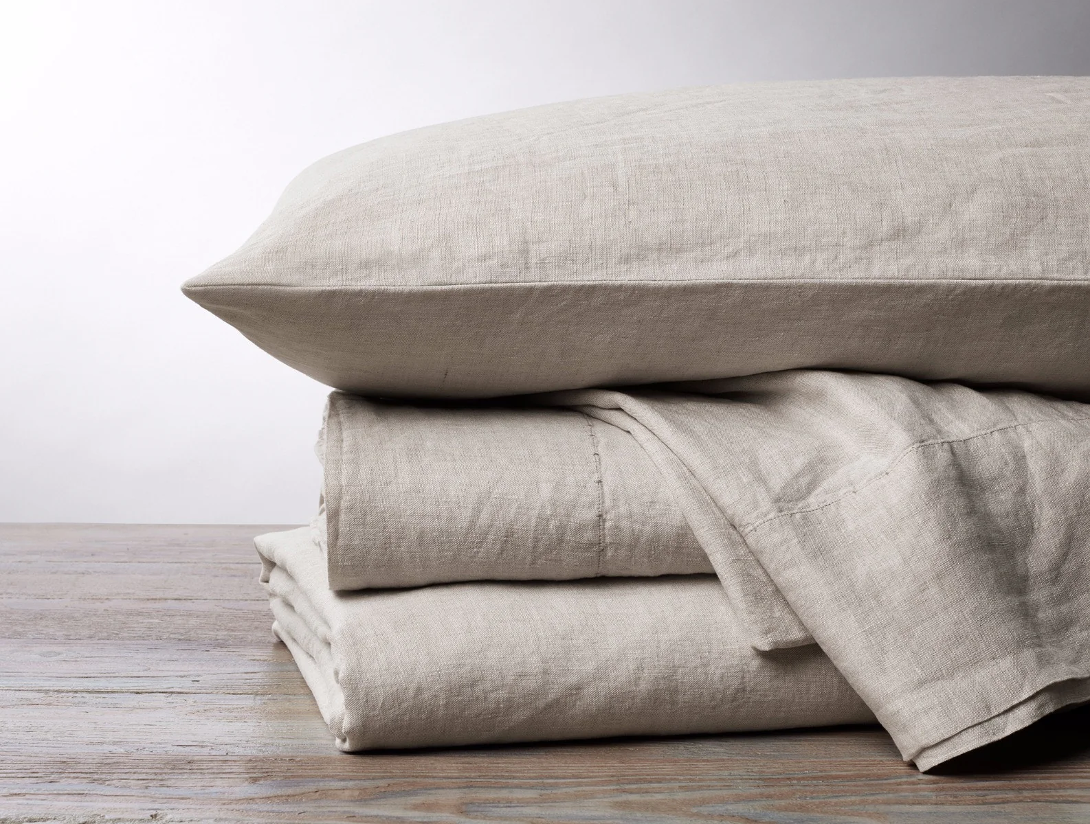 Organic Relaxed Linen Swatch - Image 4