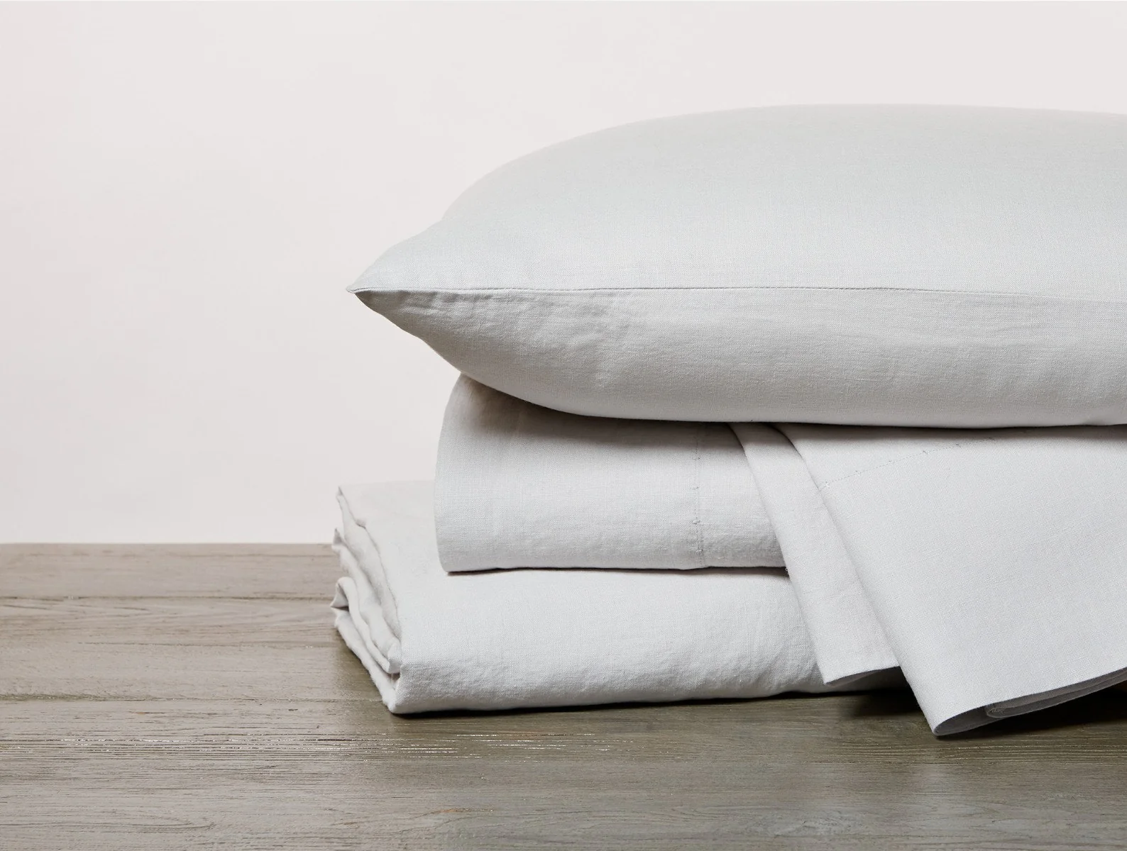 Organic Relaxed Linen Swatch - Image 5