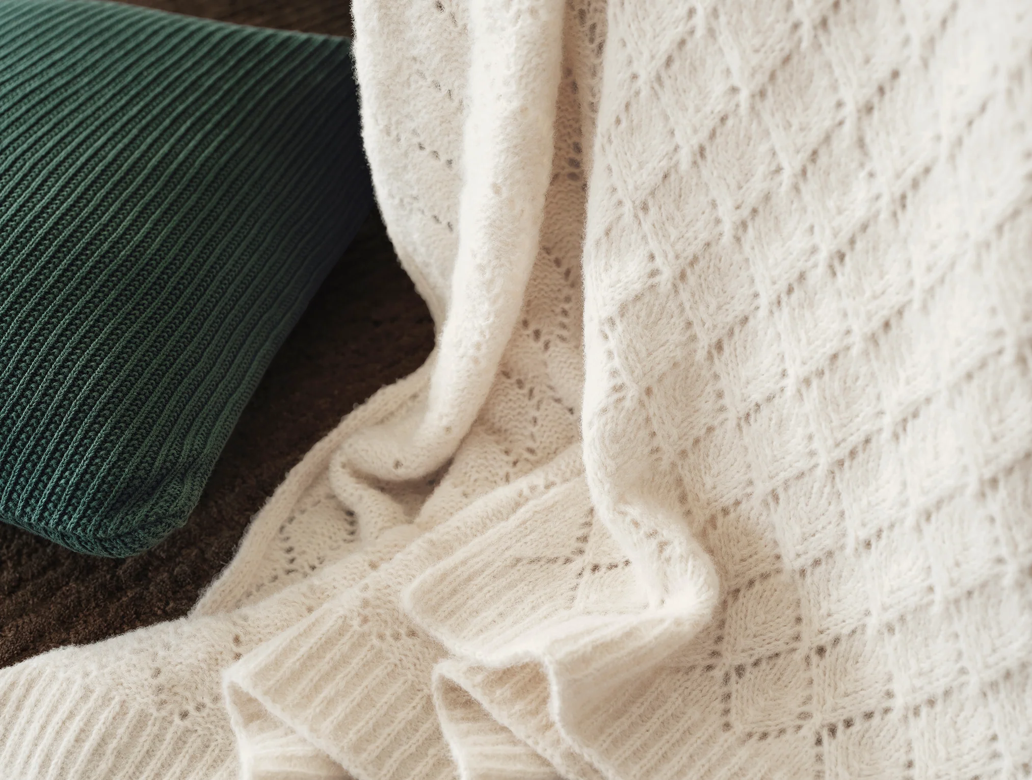 Paracas Alpaca Cotton Knit Throw - Image 4