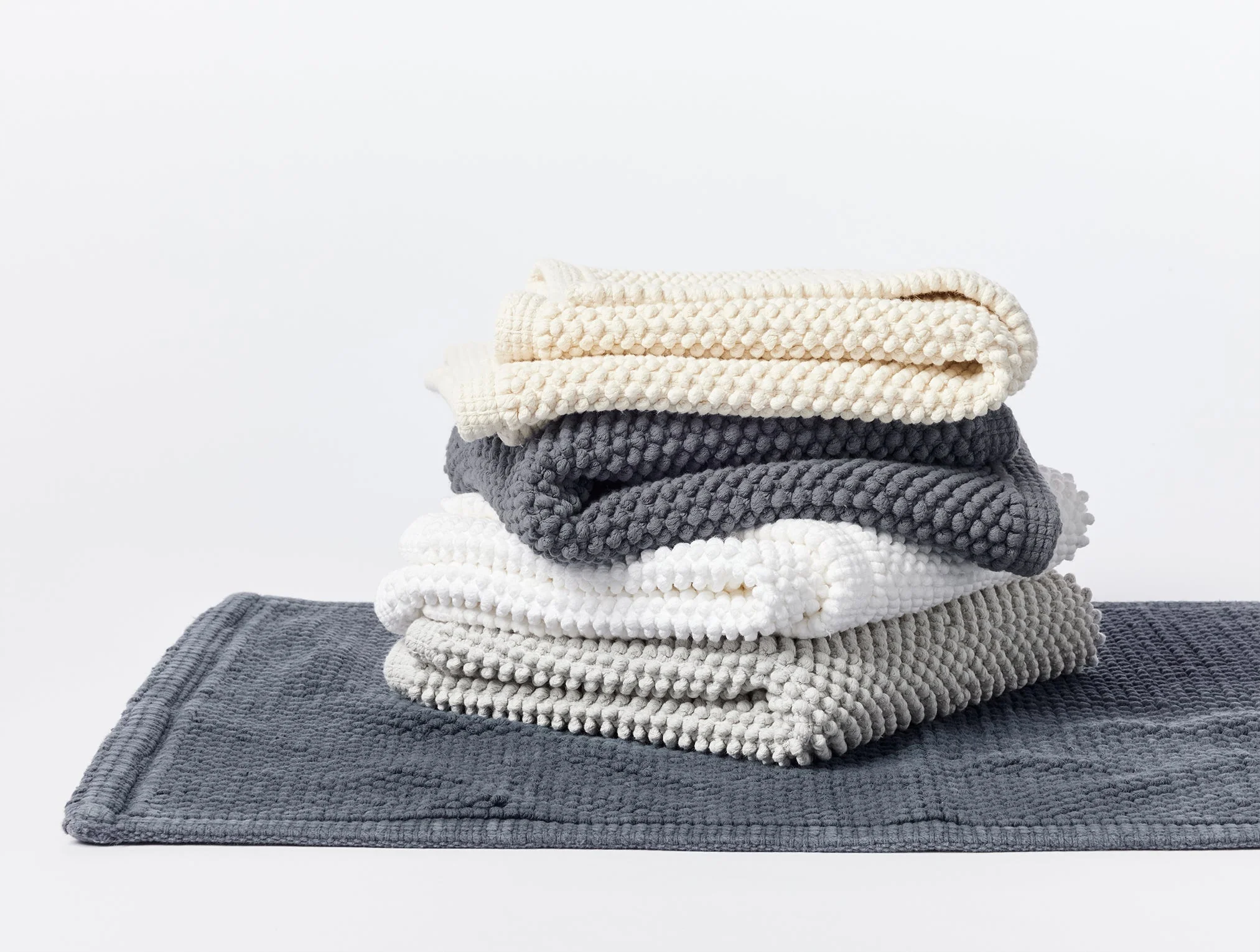 Pebbled Organic Bath Rug - Renewed