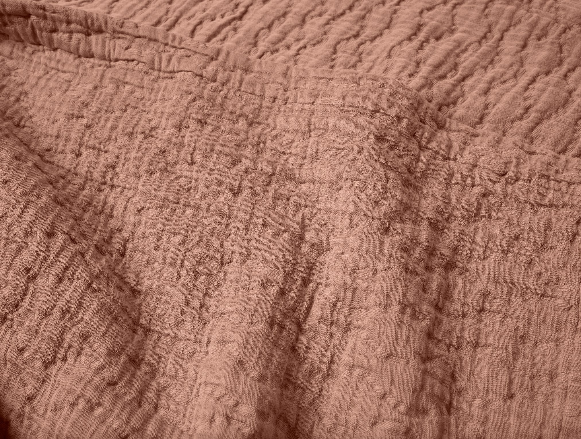 Pescadero Organic  Matelasse Coverlet + Shams Set - Image 3