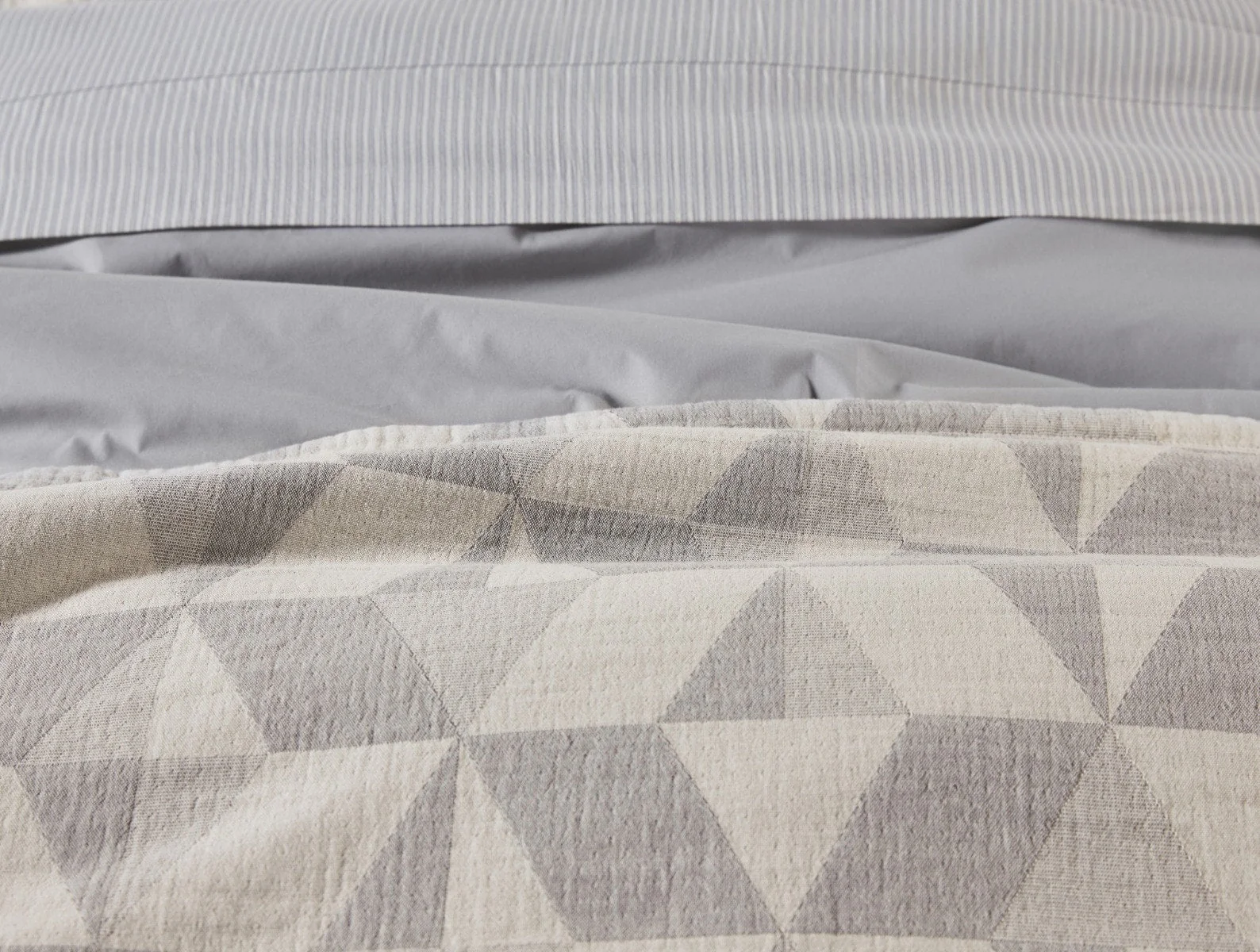 Pismo Organic Blanket Swatch - Image 3