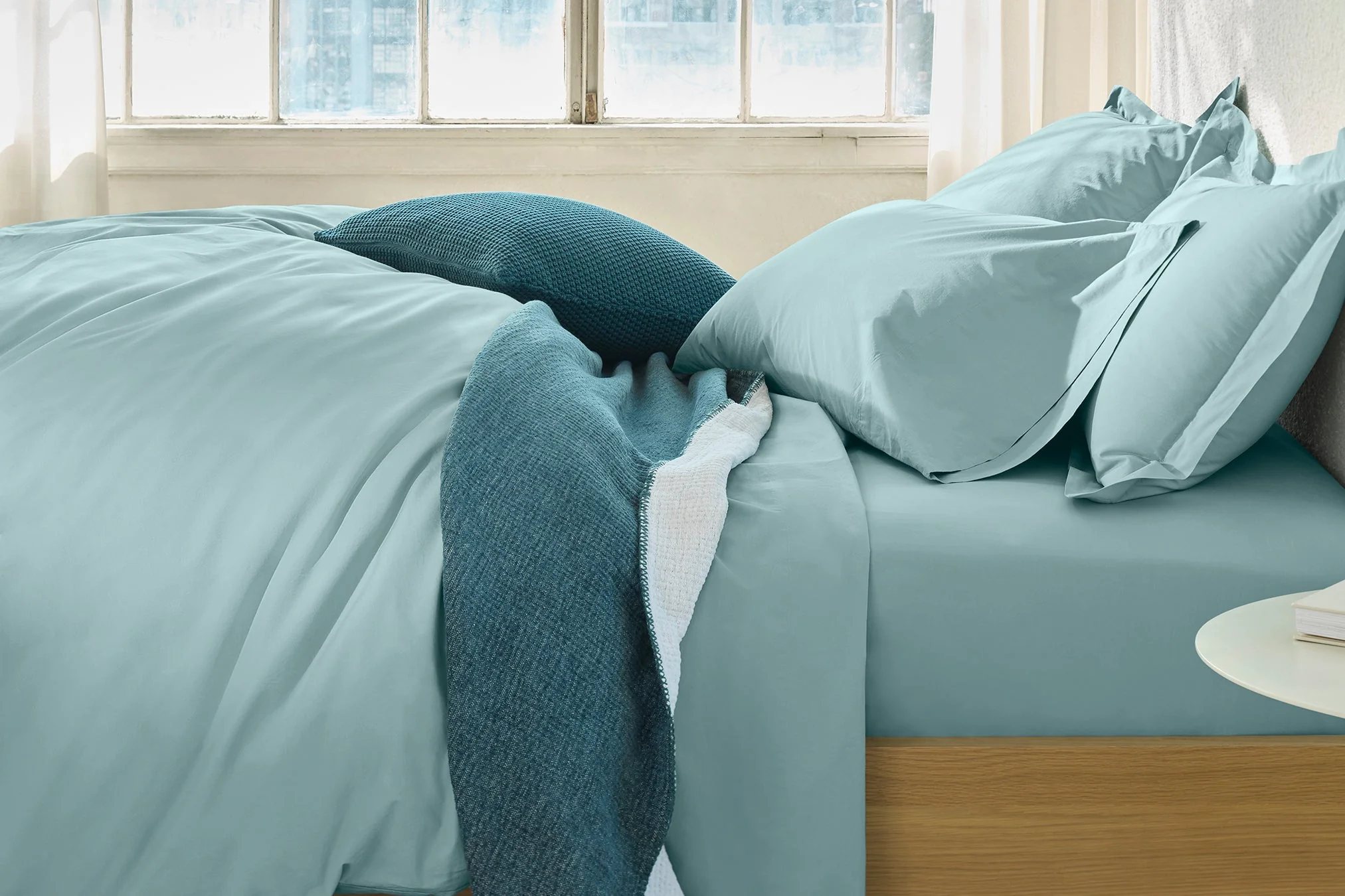 Refined Organic Percale Fitted Sheet - Image 2