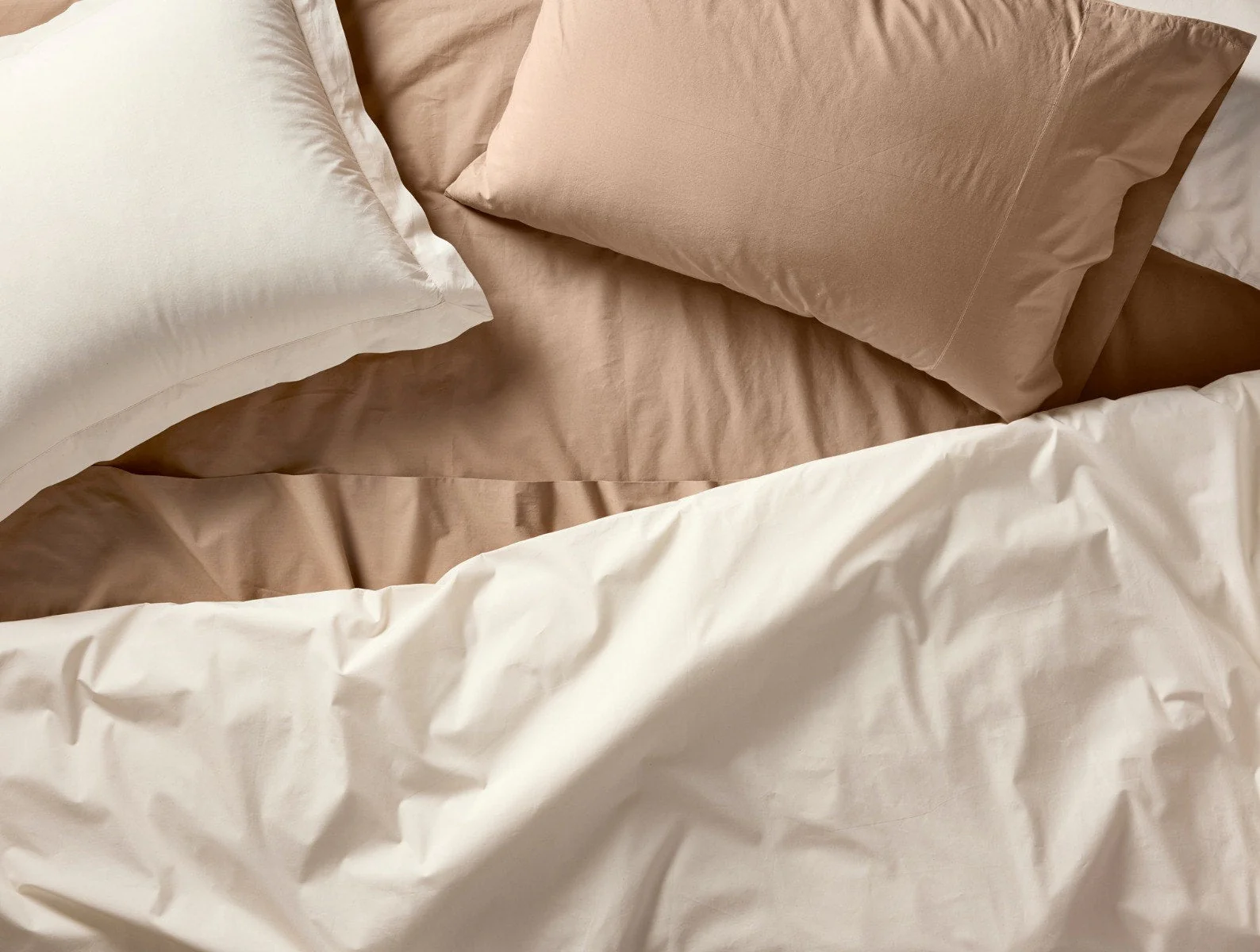 Refined Organic Percale Minimalist Bed Bundle - Image 5