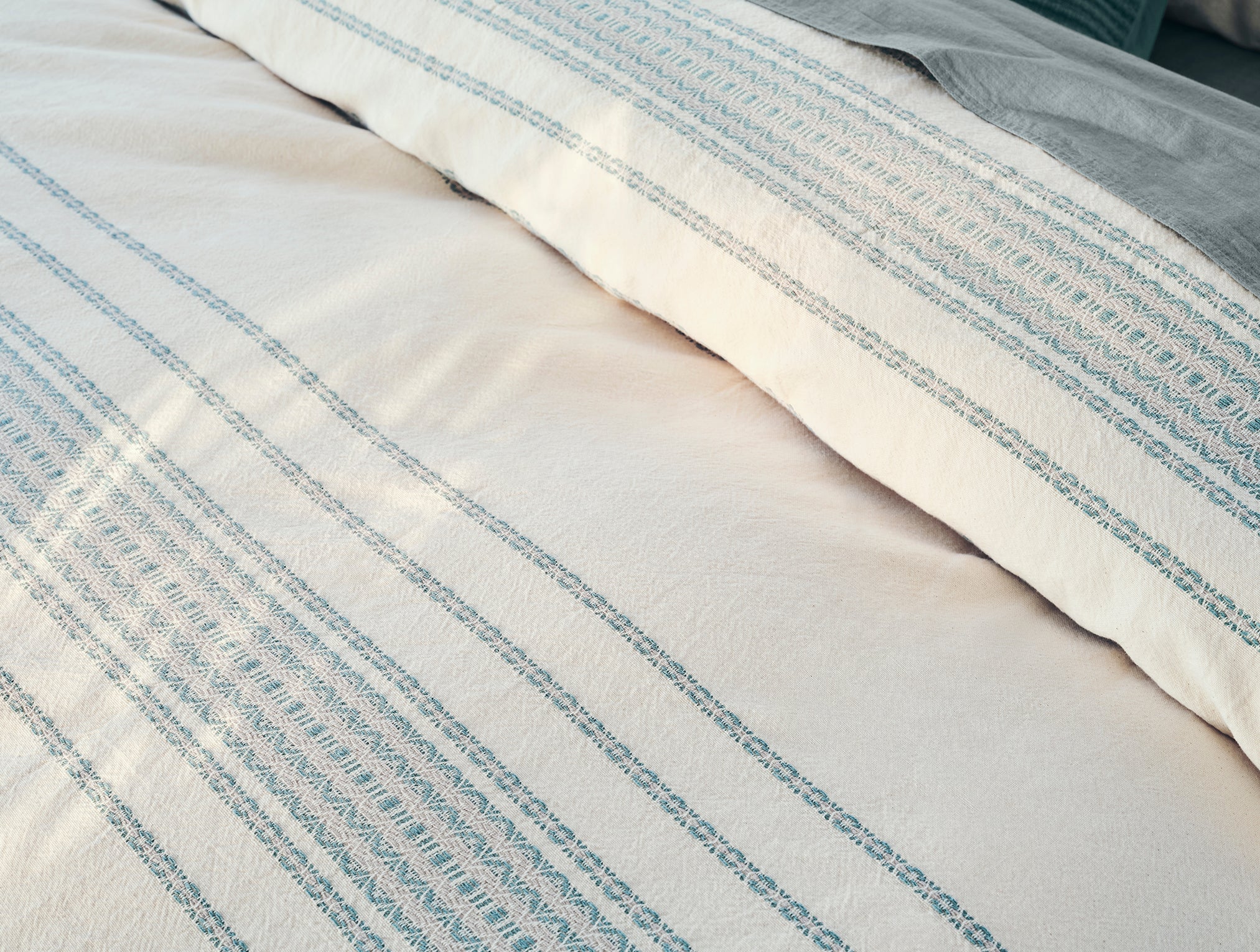 Rippled Stripe Organic Duvet Set - Image 4
