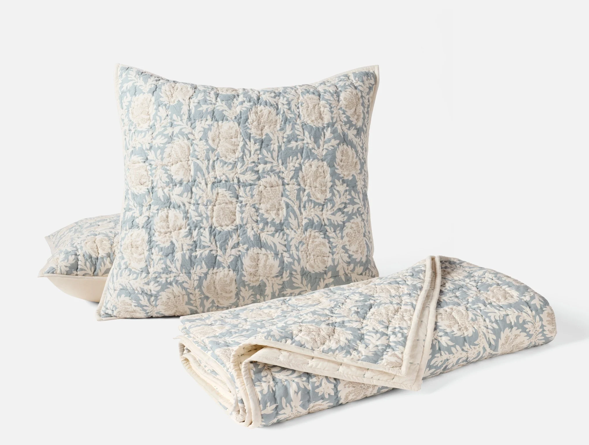 Robles Handstitched Organic Quilt Set