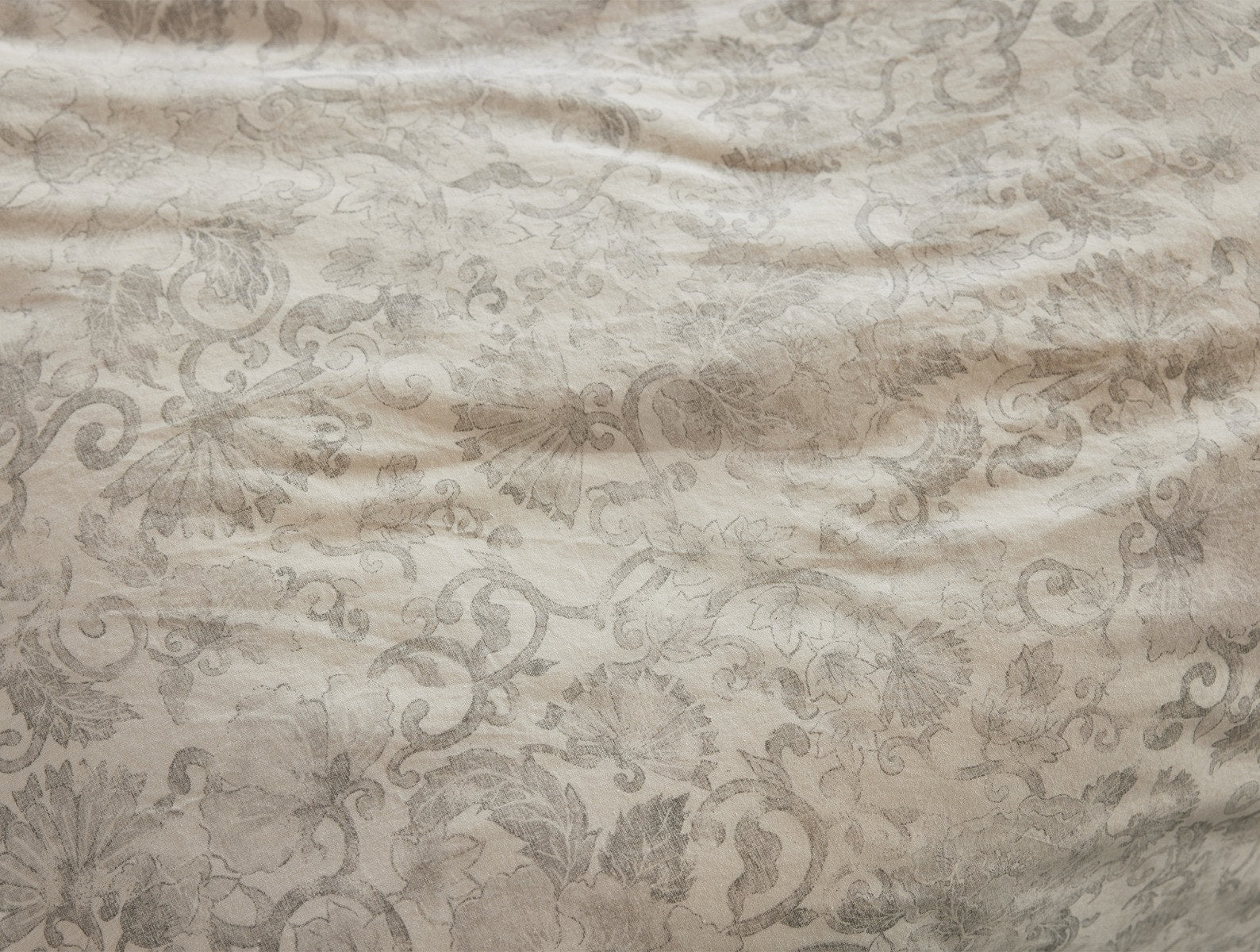 Solana Organic Print Duvet Cover - Renewed - Image 3