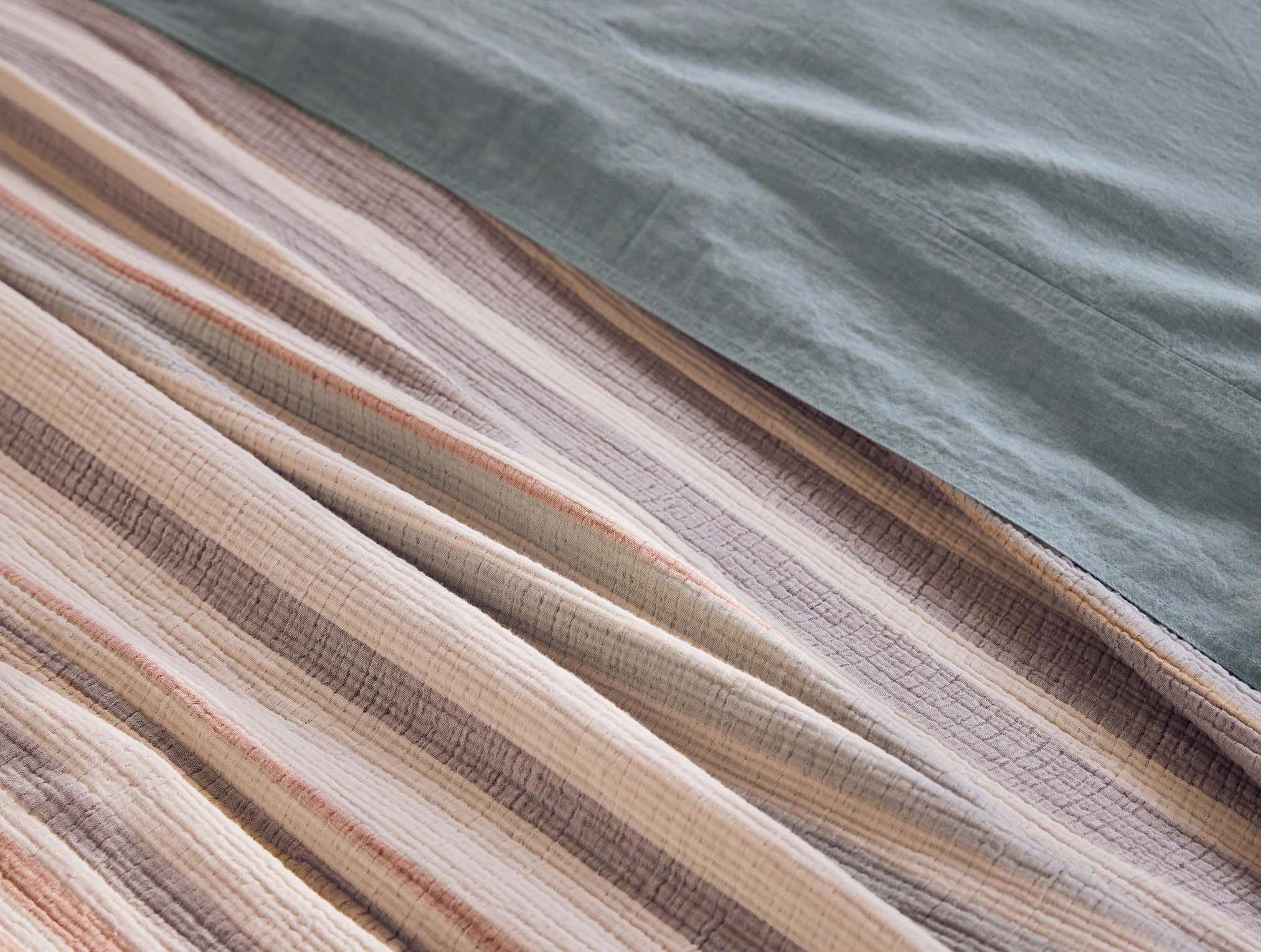 Topanga Organic Matelasse Throw - Image 3