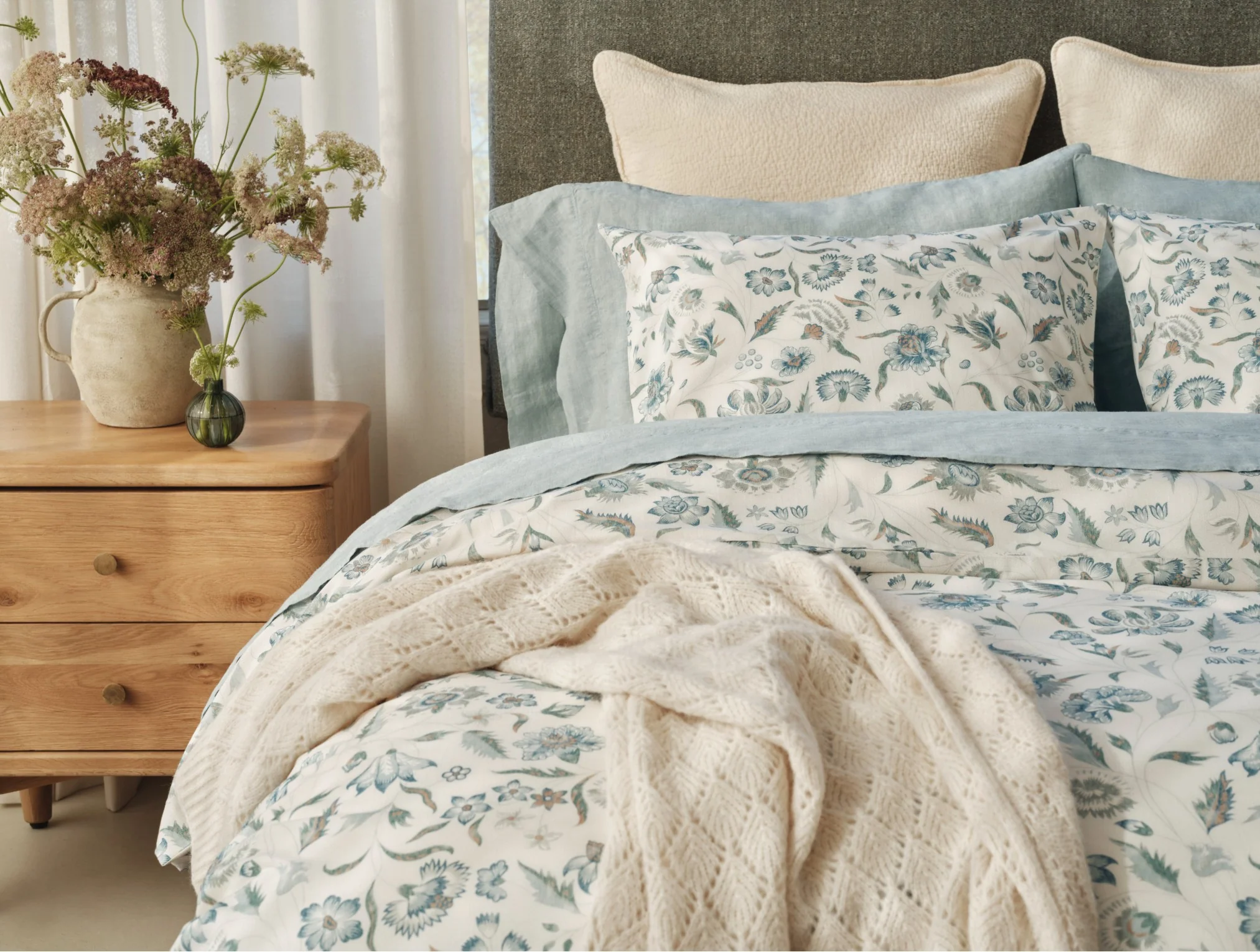 Viola Organic Print Duvet Set - Image 5