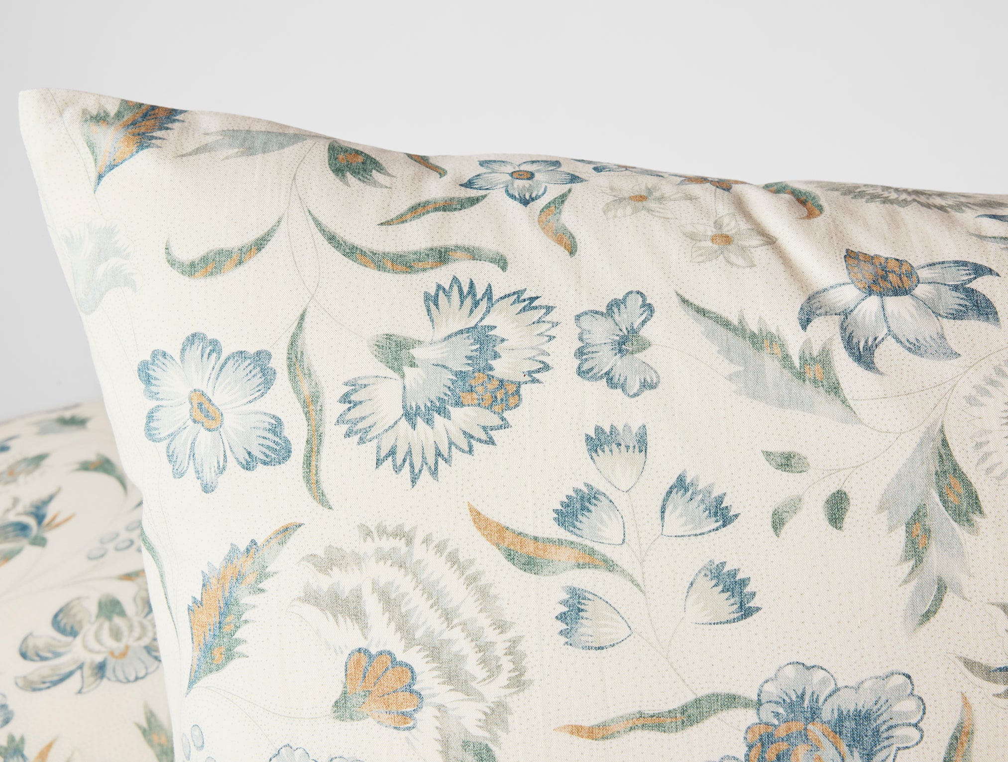 Viola Organic Print Duvet Set - Image 6