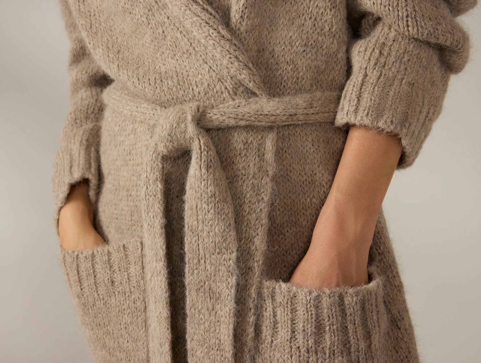 Women's Andes Suri Alpaca Knit Robe - Image 2