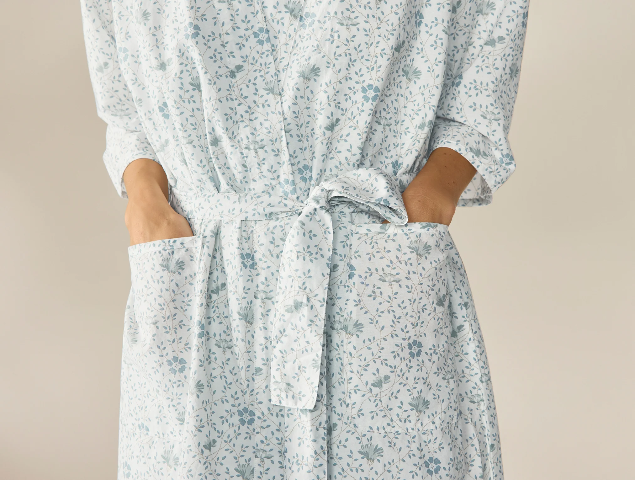 Women's Isla Organic Cotton Robe - Image 5