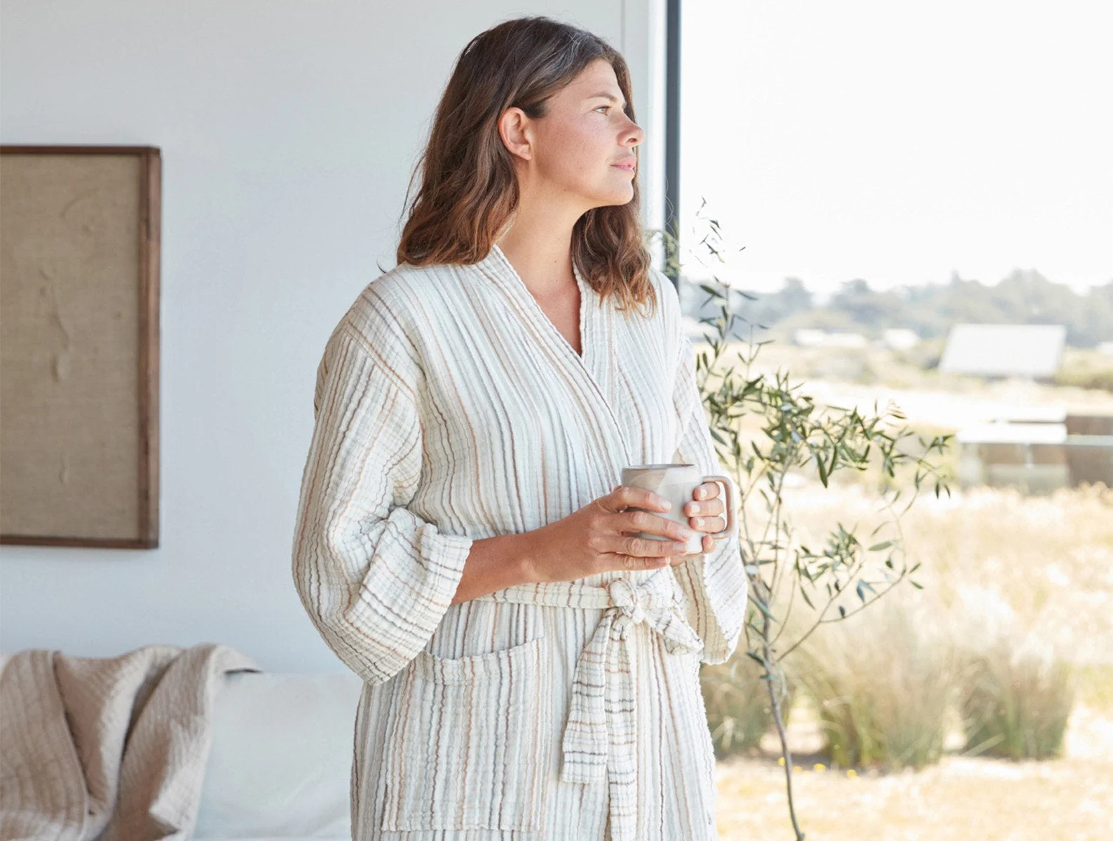 Women's Matelassé Organic Robe - Renewed - Image 6
