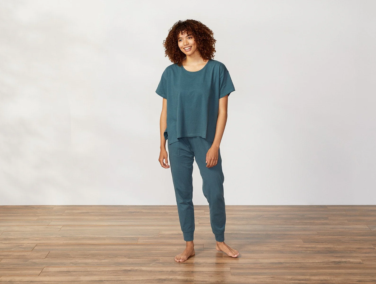 Women's Solstice Organic Boxy Tee - Renewed - Image 7