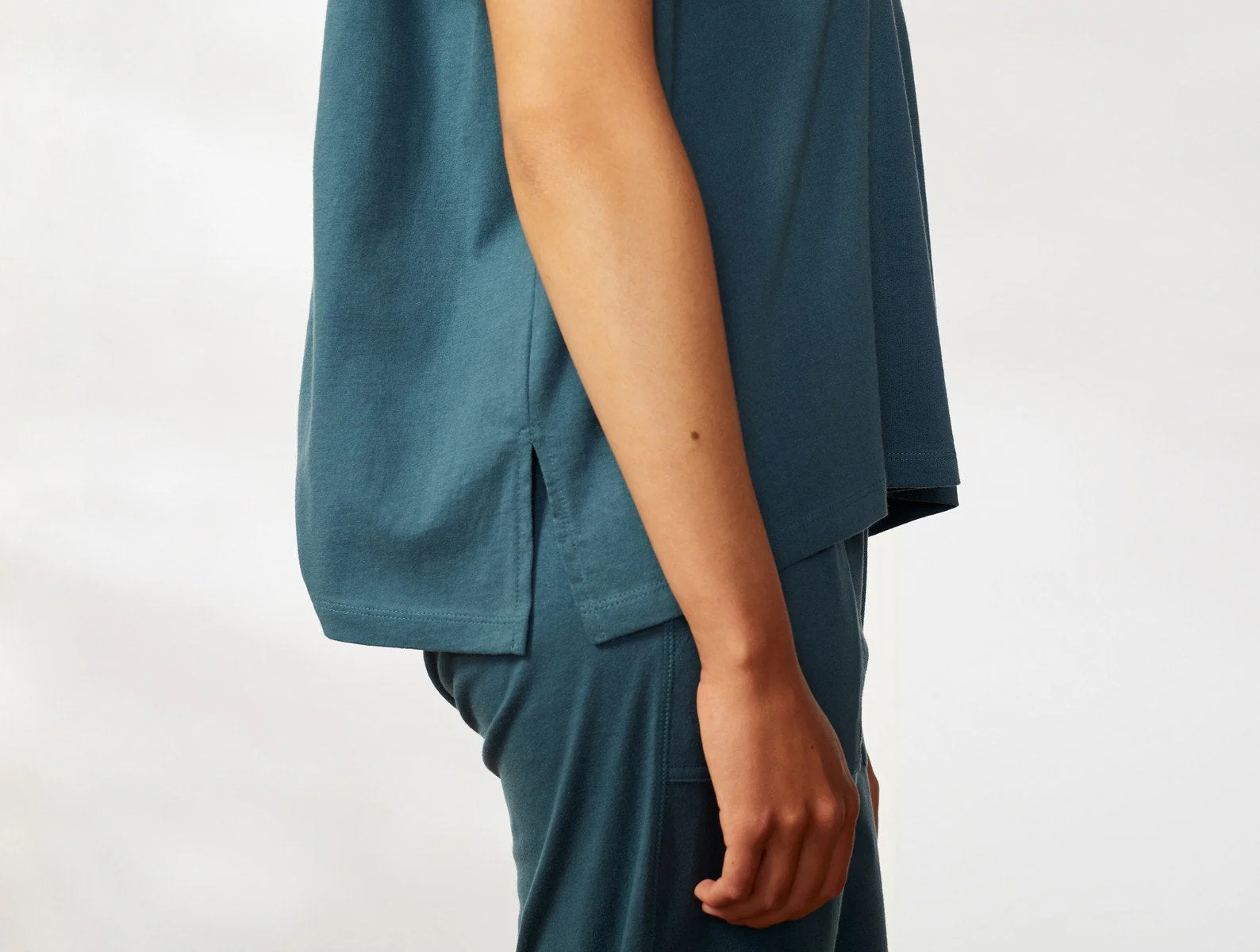 Women's Solstice Organic Boxy Tee - Renewed - Image 8