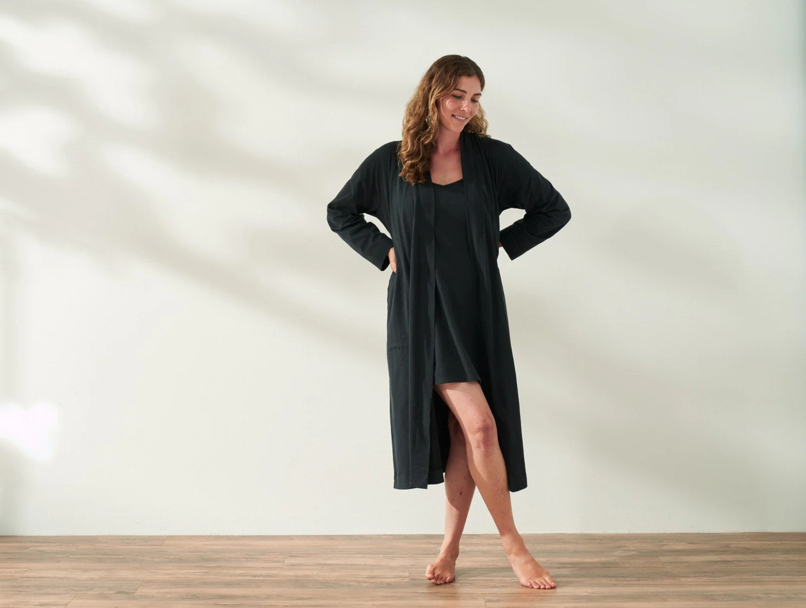 Women's Solstice Organic Relaxed Robe - Renewed - Image 6