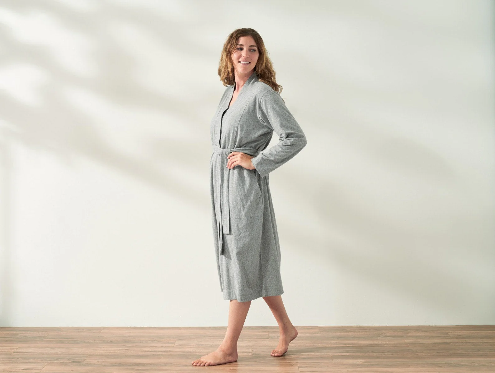 Women's Solstice Organic Relaxed Robe - Renewed - Image 5